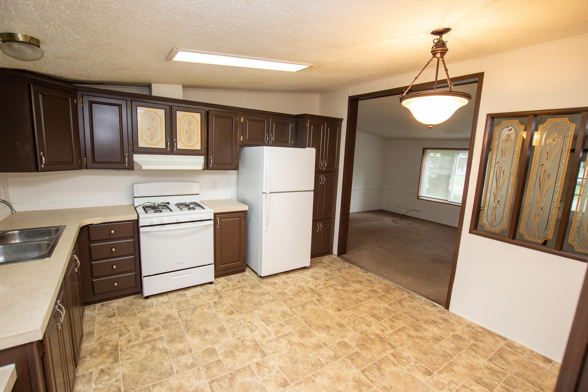 318 S East Street Cassopolis MI 49031
