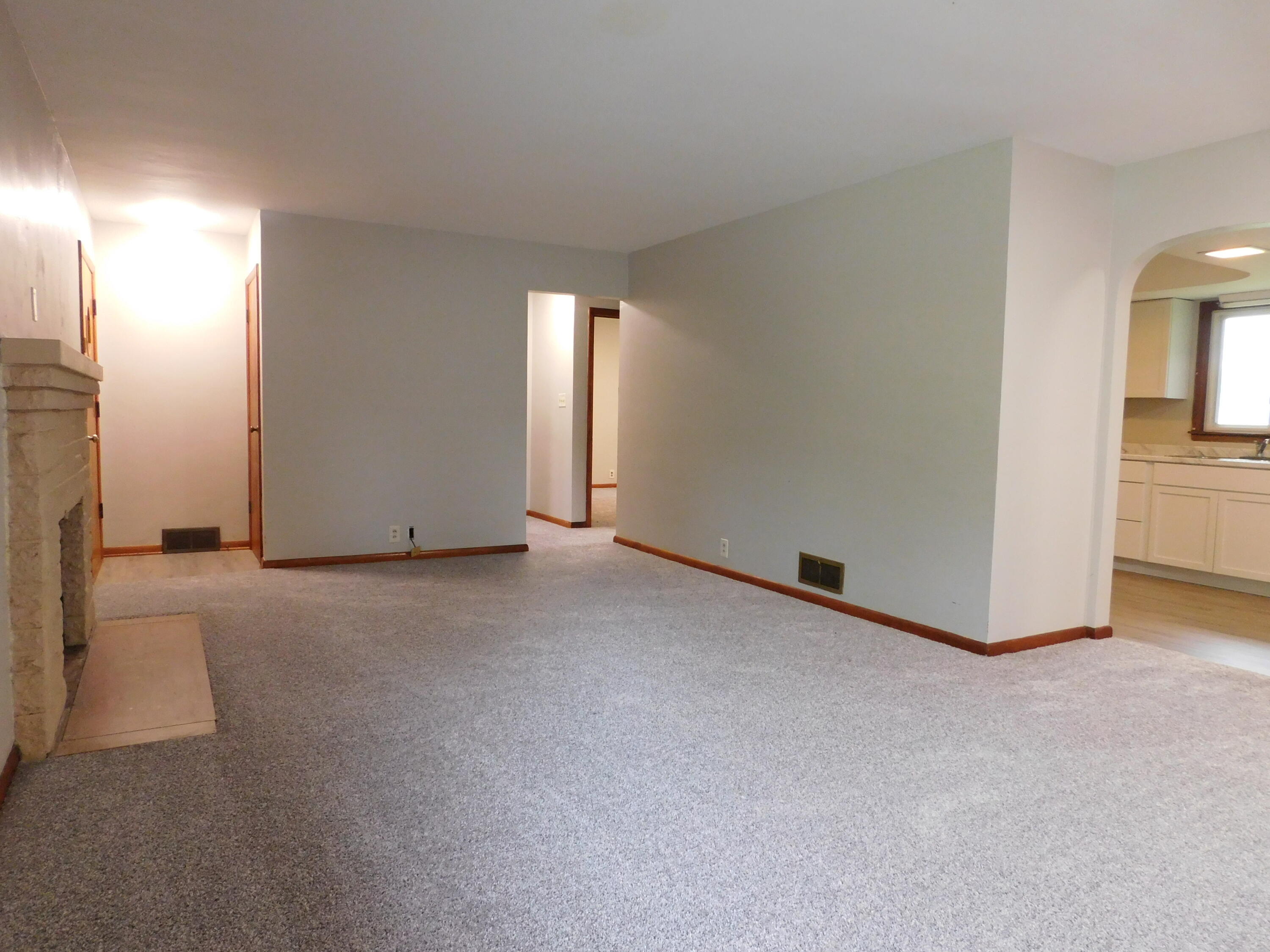460 Collins Avenue Benton Harbor MI 49022