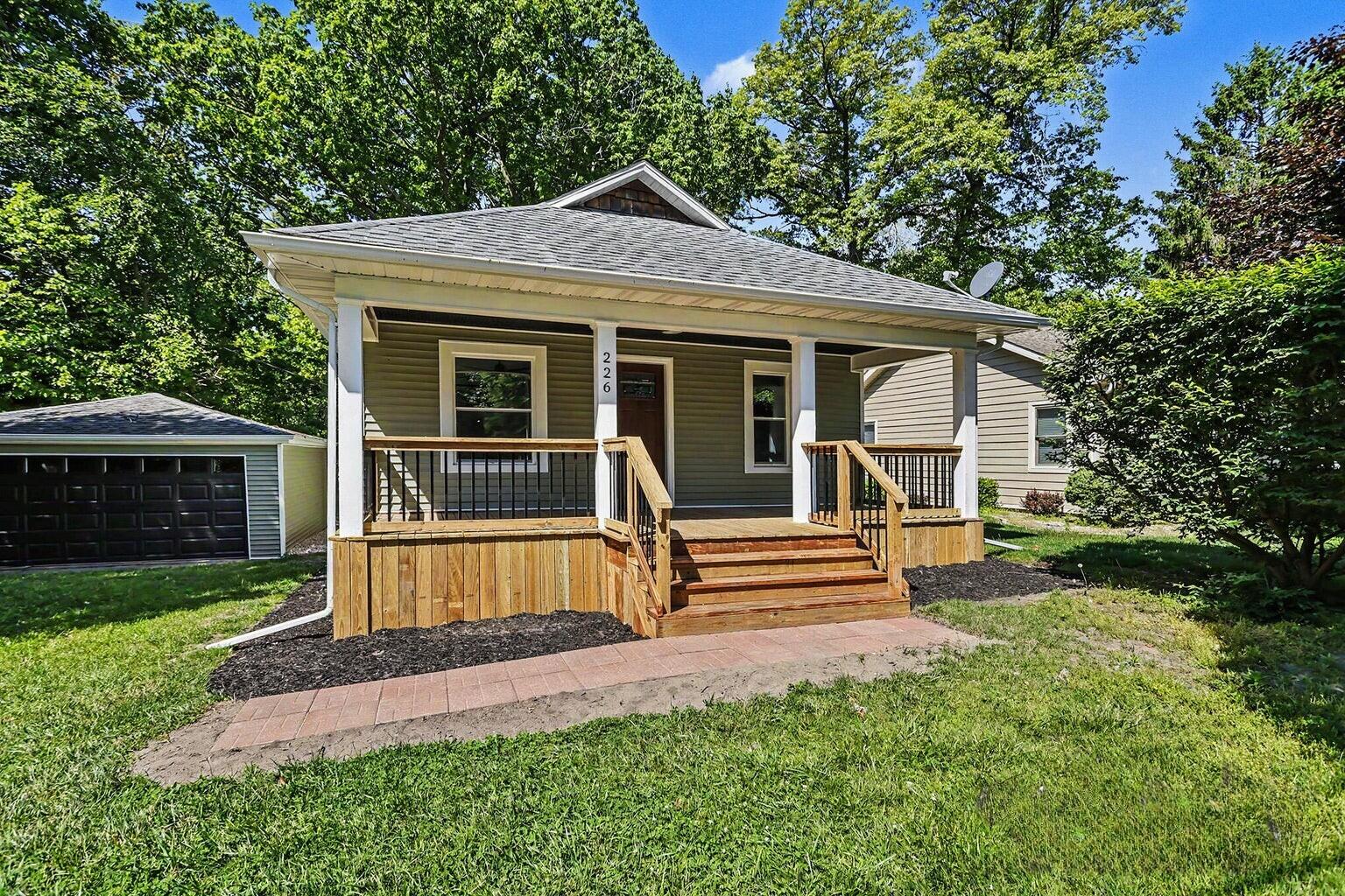 226 S Barker Street New Buffalo MI 49117