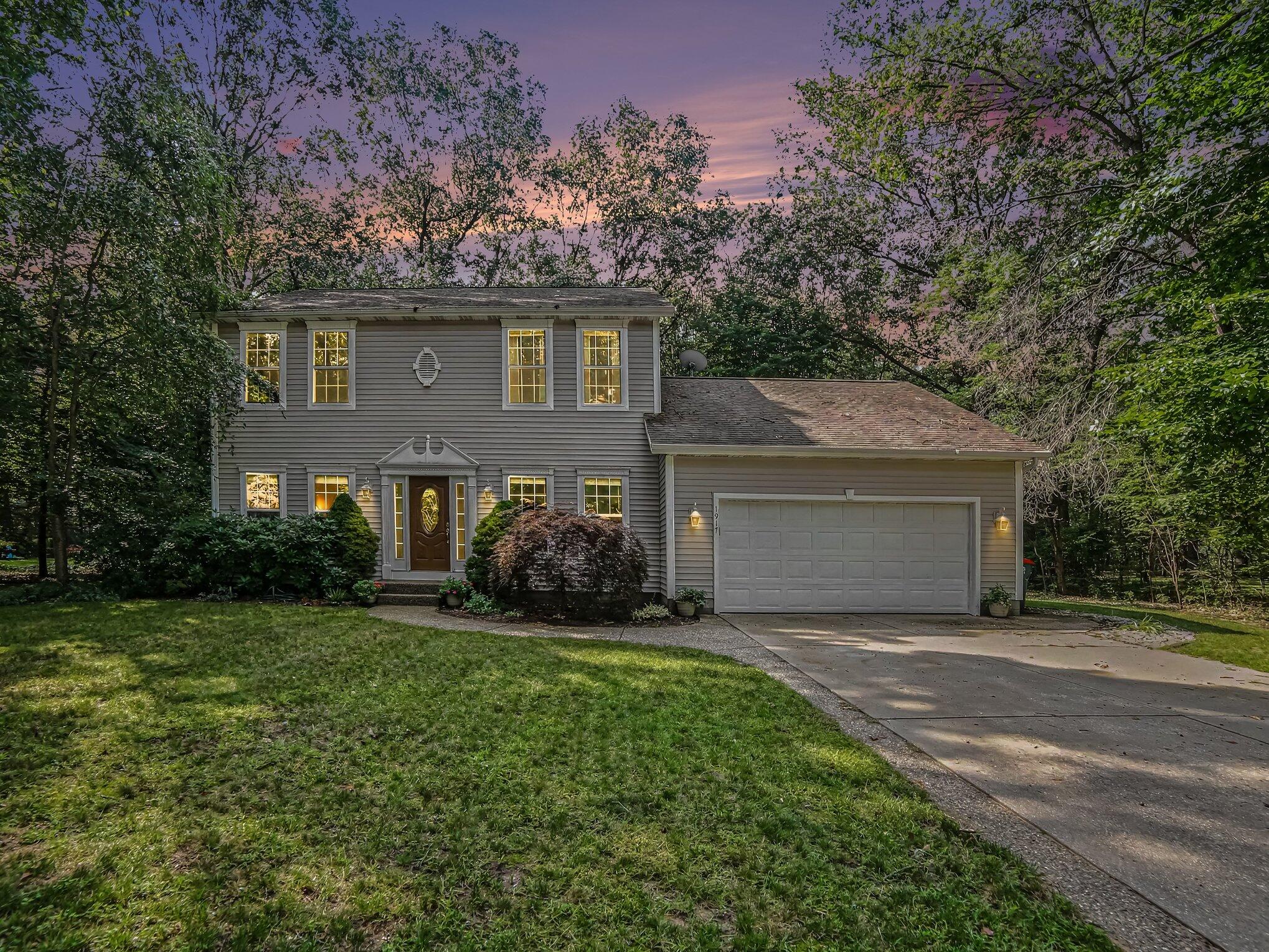 1917 Dykstra Road Muskegon MI 49445