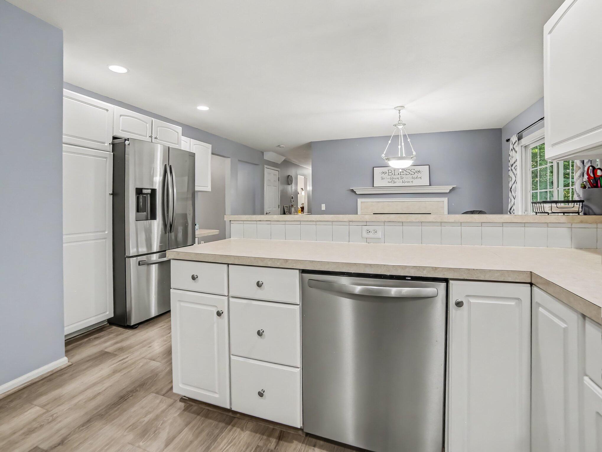 1917 Dykstra Road Muskegon MI 49445