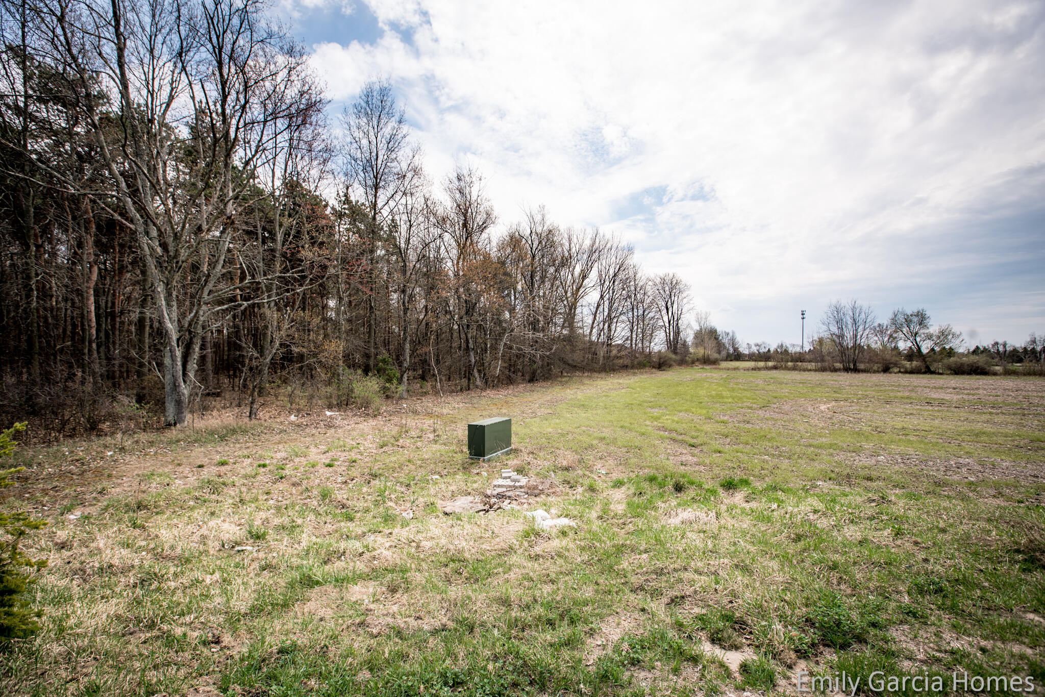 12580 Quincy Street Holland MI 49424