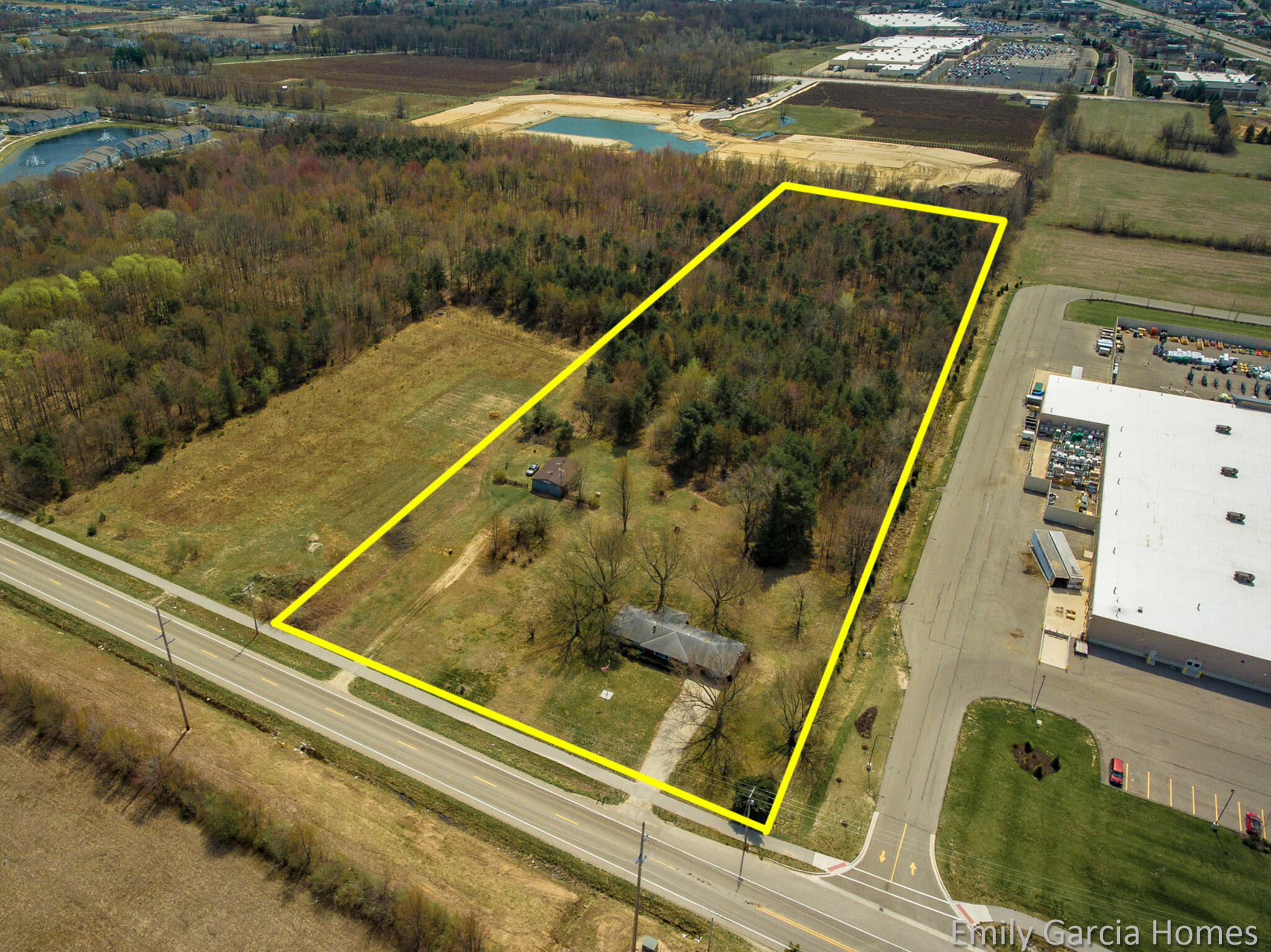 12580 Quincy Street Holland MI 49424