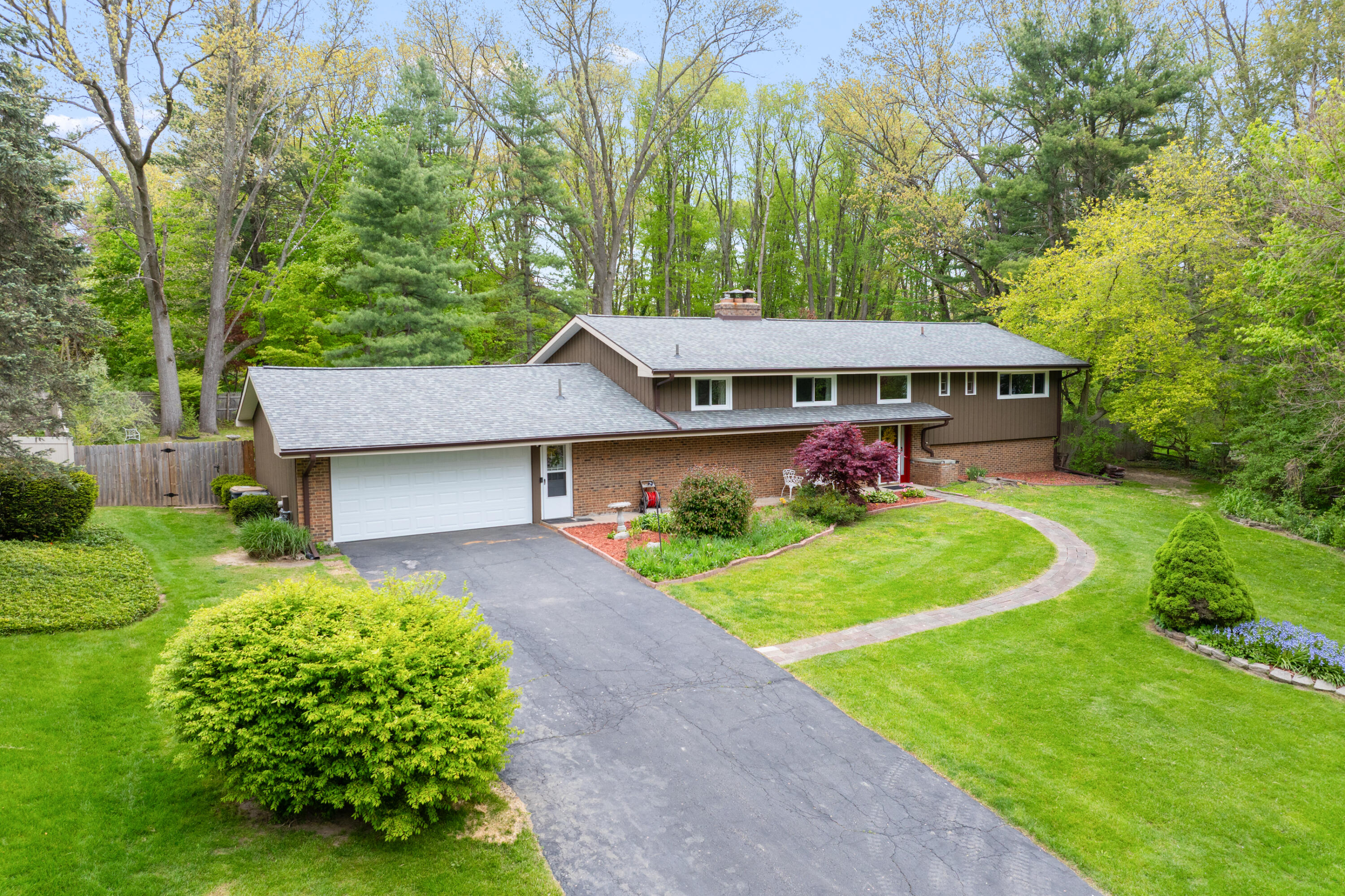 6146 Nantucket Lane Kalamazoo MI 49009