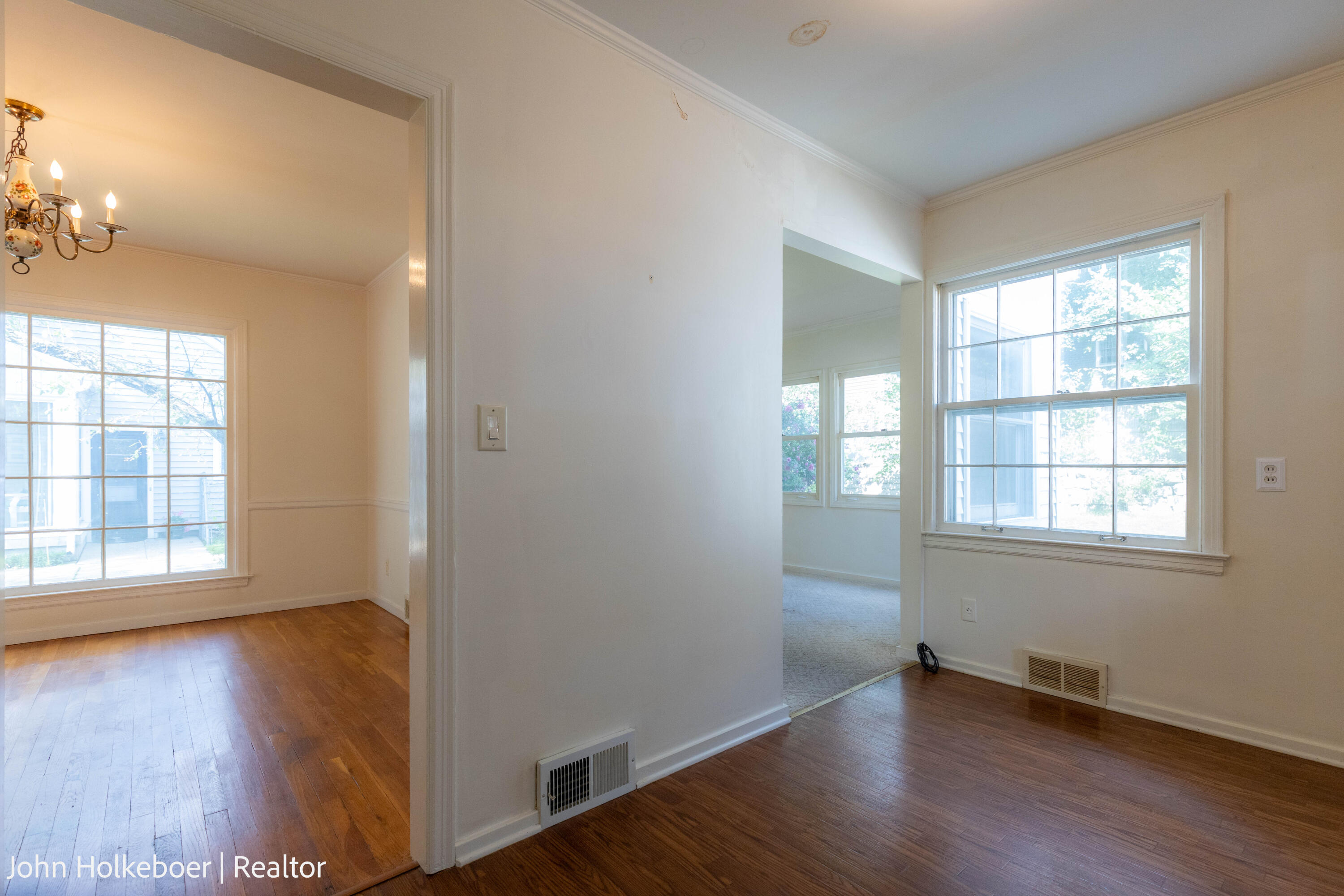 1126 Kenesaw Drive SE East Grand Rapids MI 49506