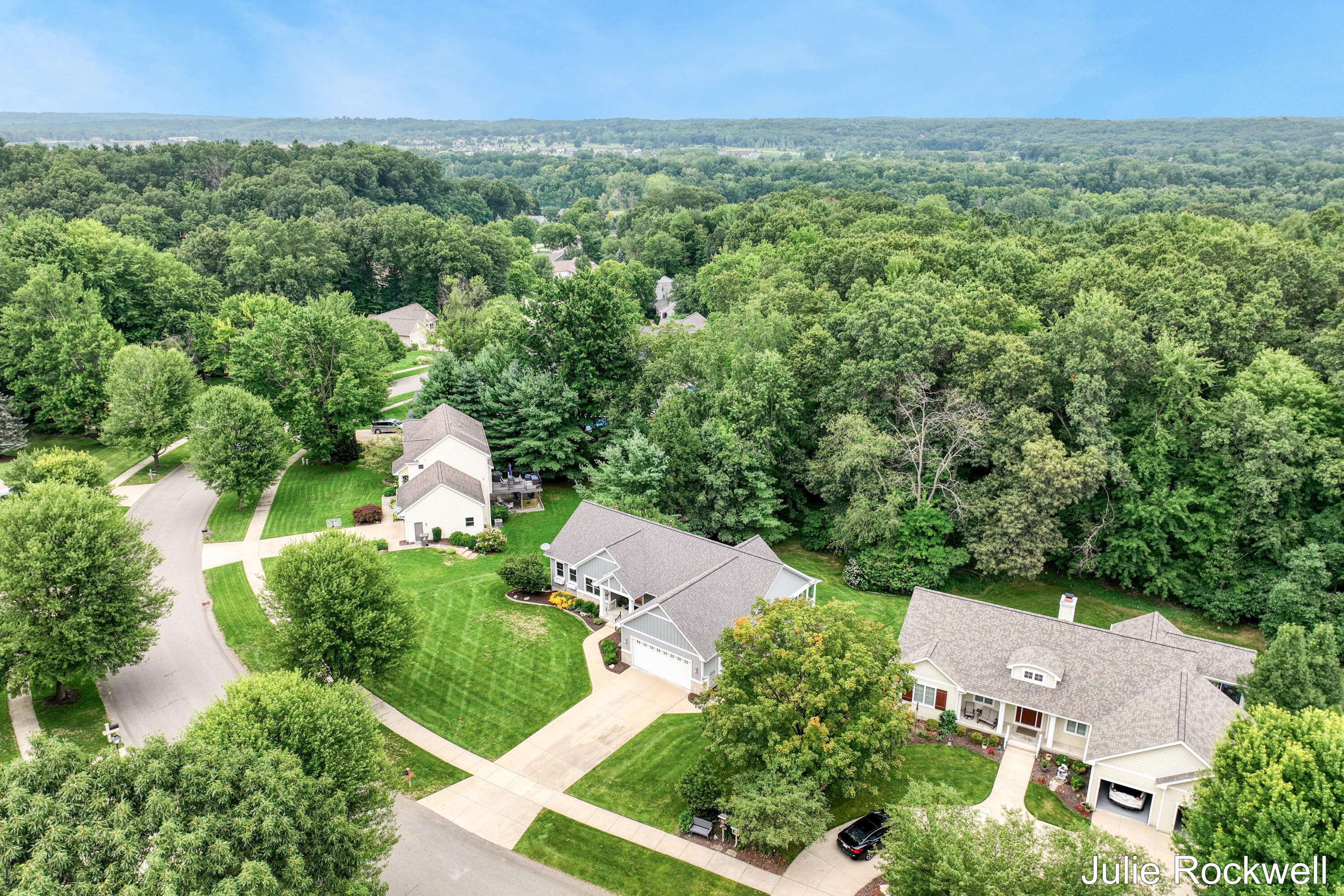 4730 Sundial Drive NE Grand Rapids MI 49525
