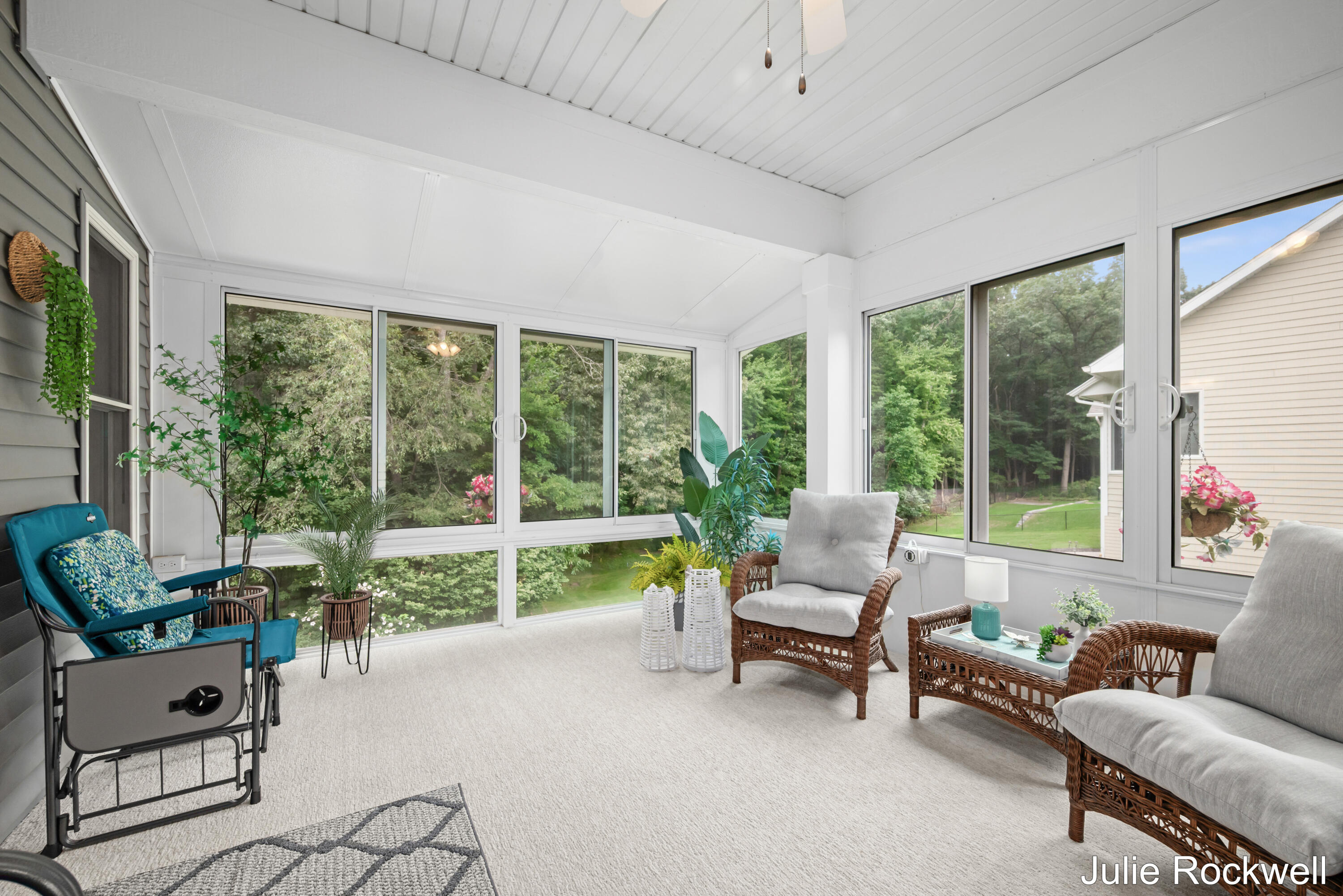 4730 Sundial Drive NE Grand Rapids MI 49525