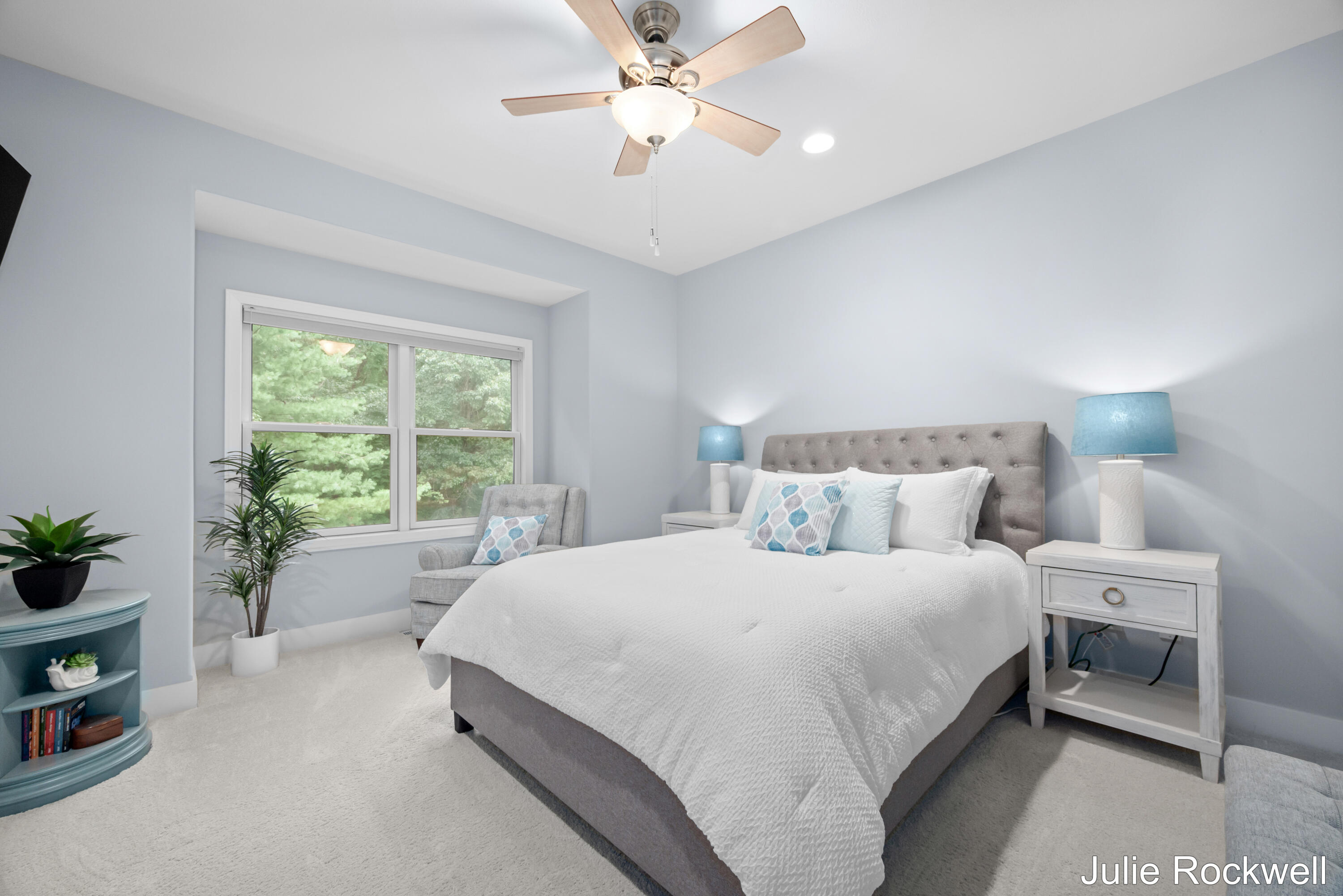 4730 Sundial Drive NE Grand Rapids MI 49525