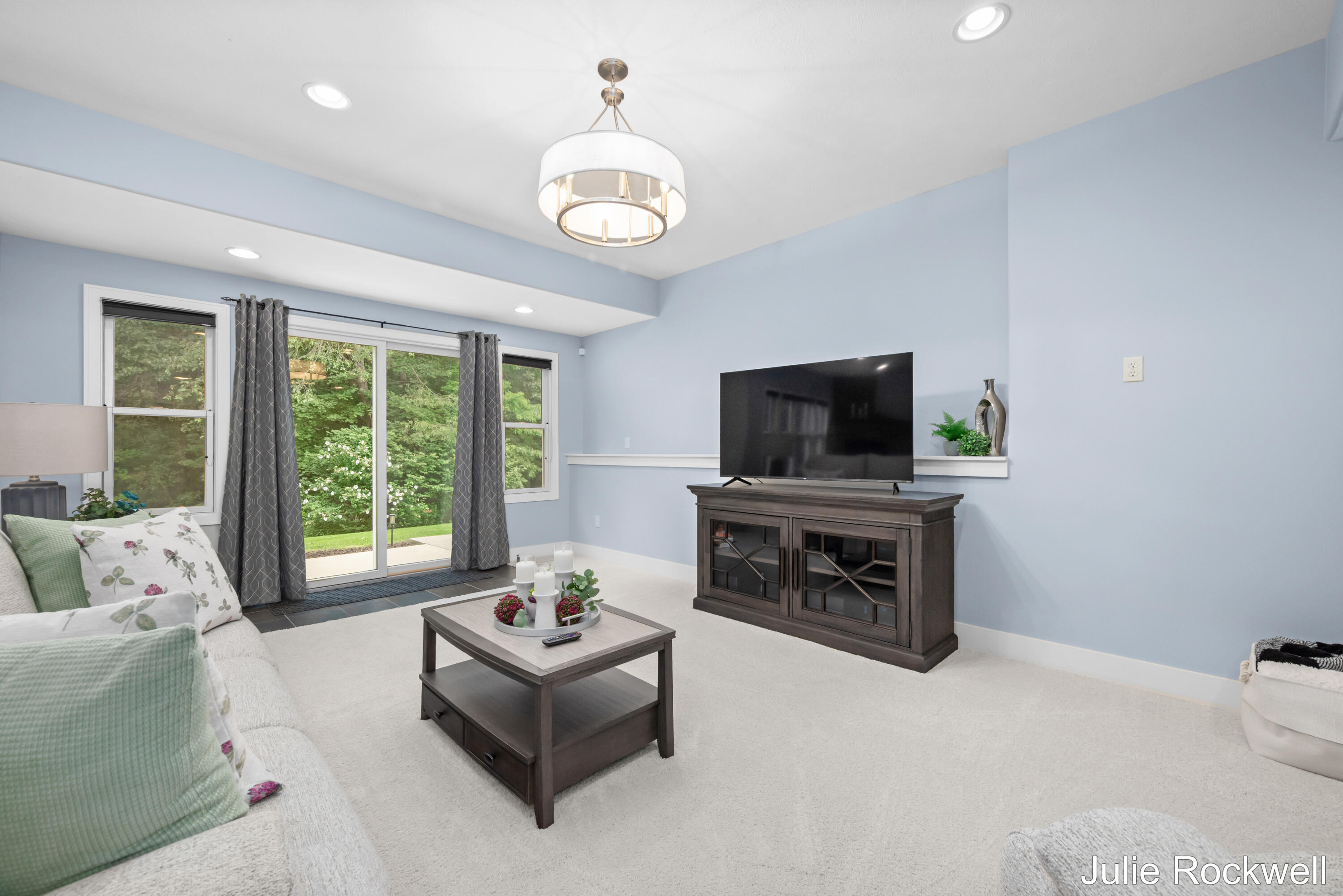 4730 Sundial Drive NE Grand Rapids MI 49525