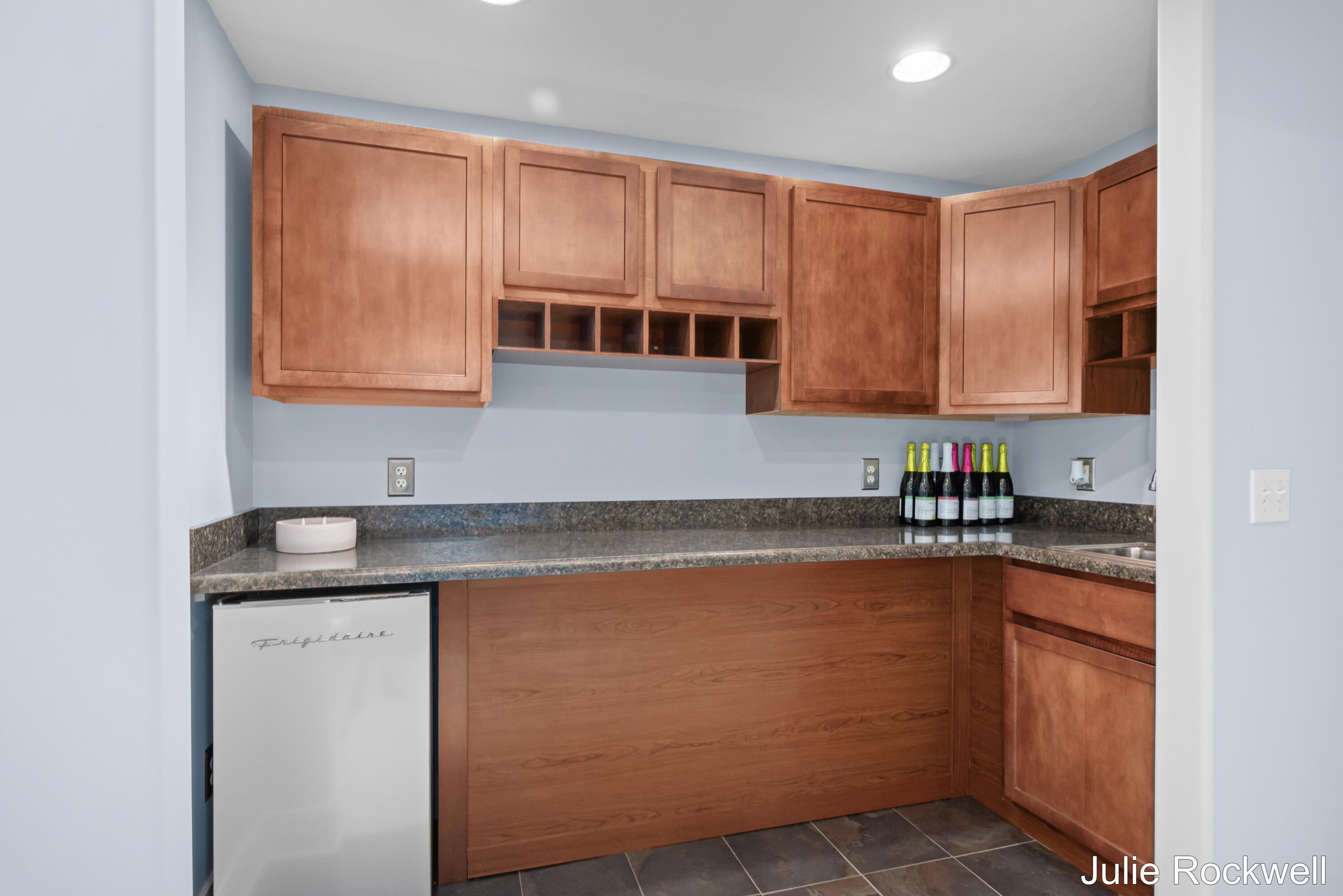 4730 Sundial Drive NE Grand Rapids MI 49525