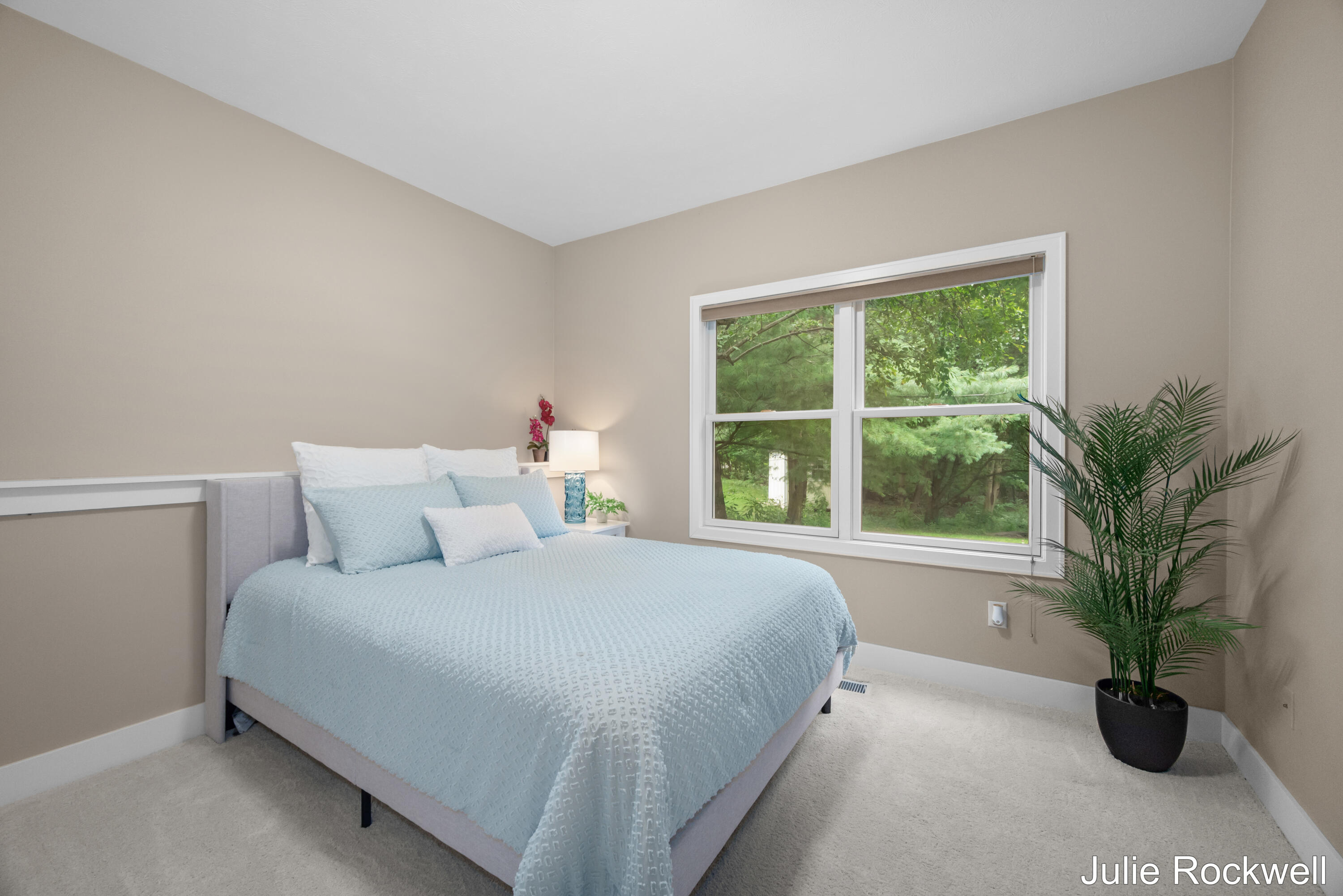 4730 Sundial Drive NE Grand Rapids MI 49525