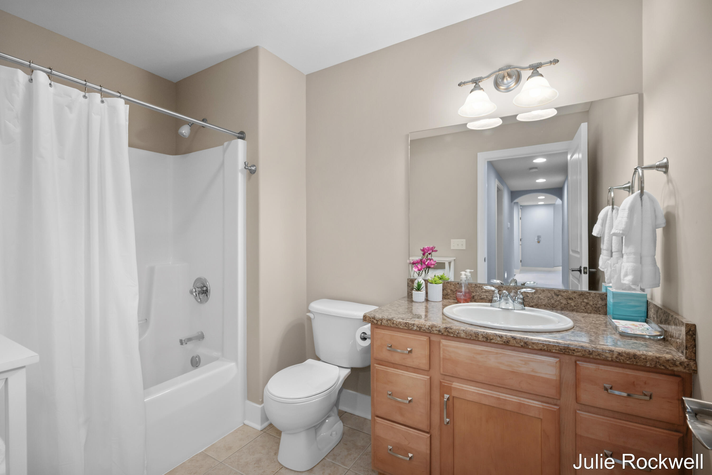 4730 Sundial Drive NE Grand Rapids MI 49525