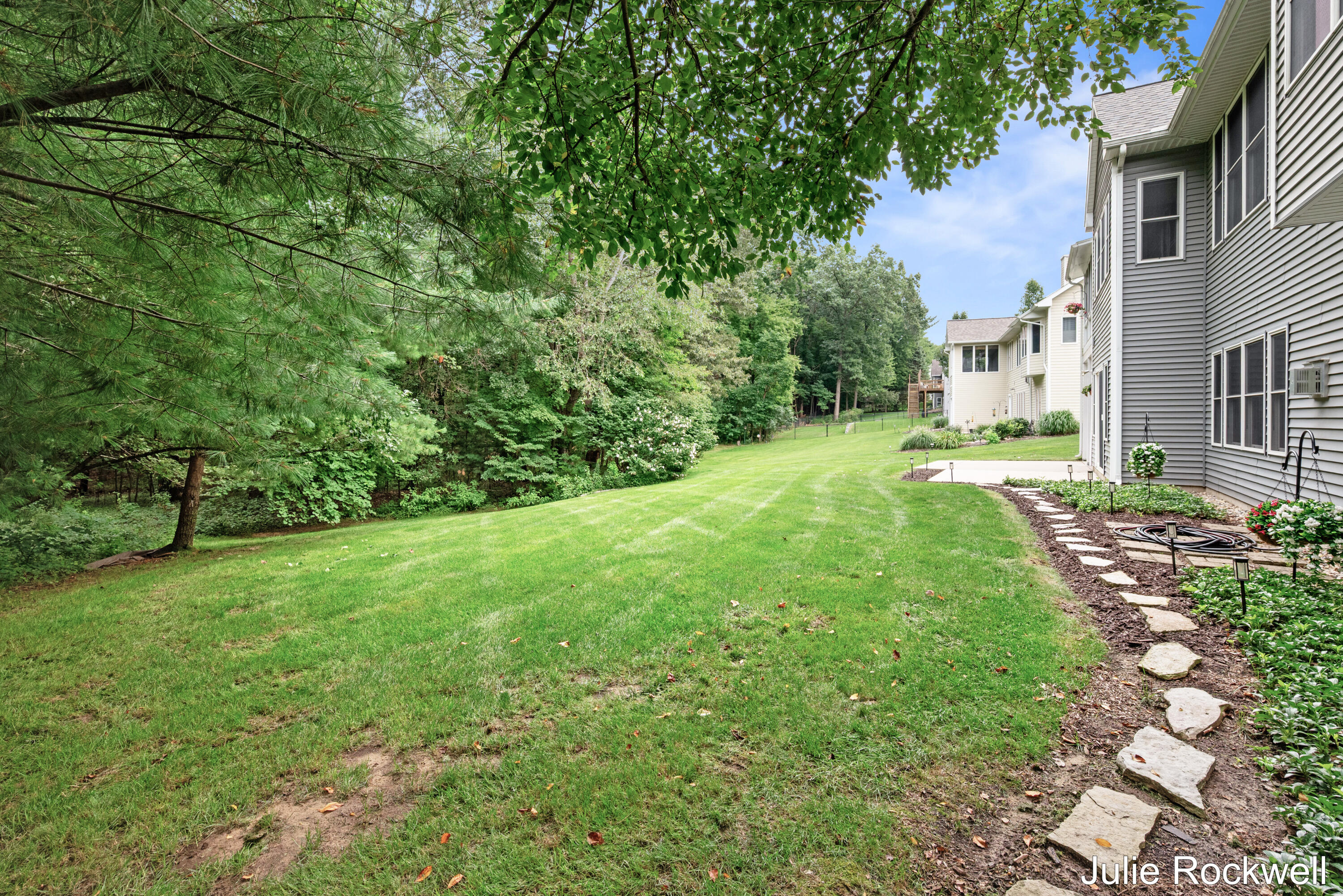 4730 Sundial Drive NE Grand Rapids MI 49525
