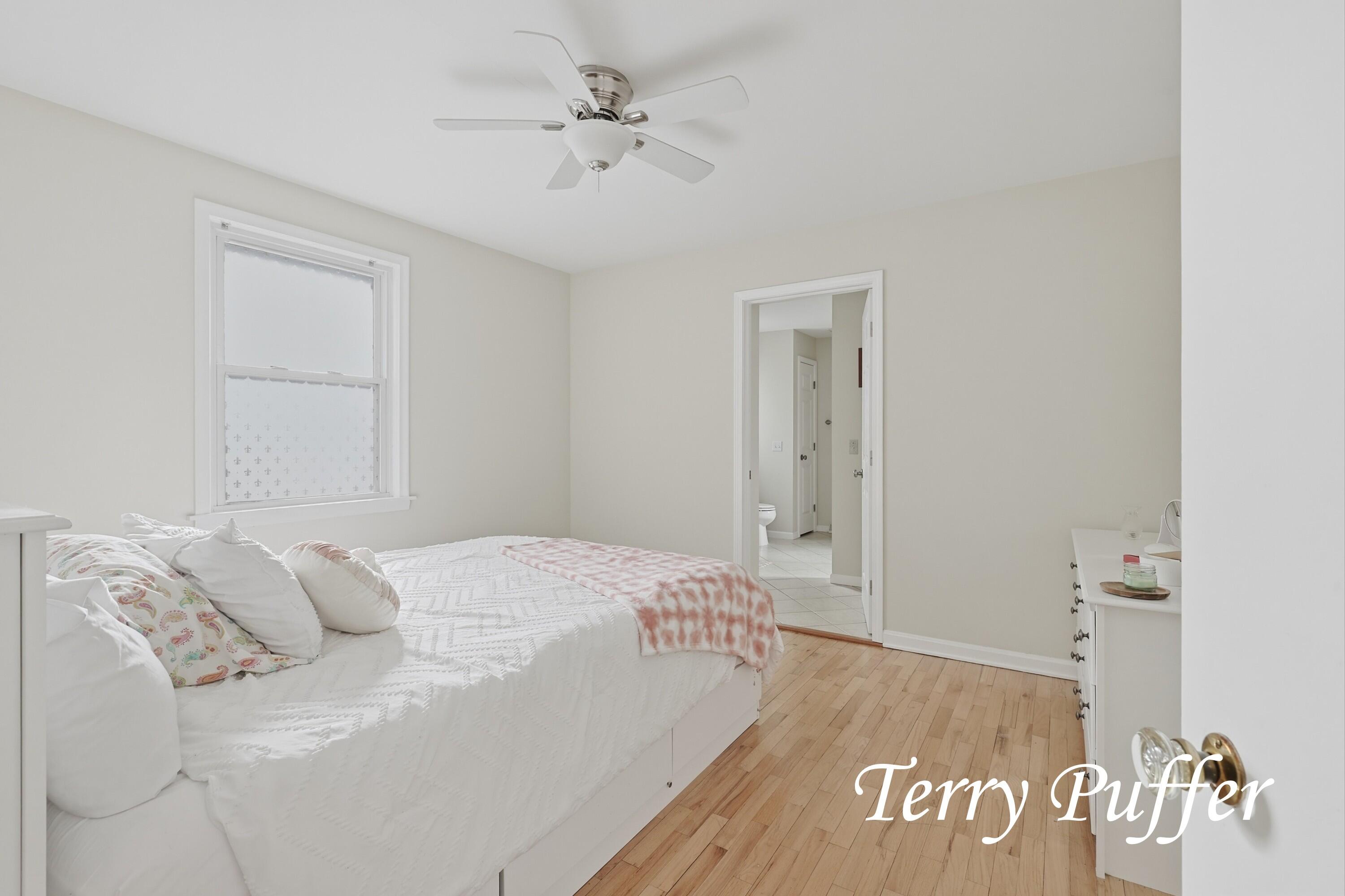 1559 Glenwood Avenue Muskegon MI 49445