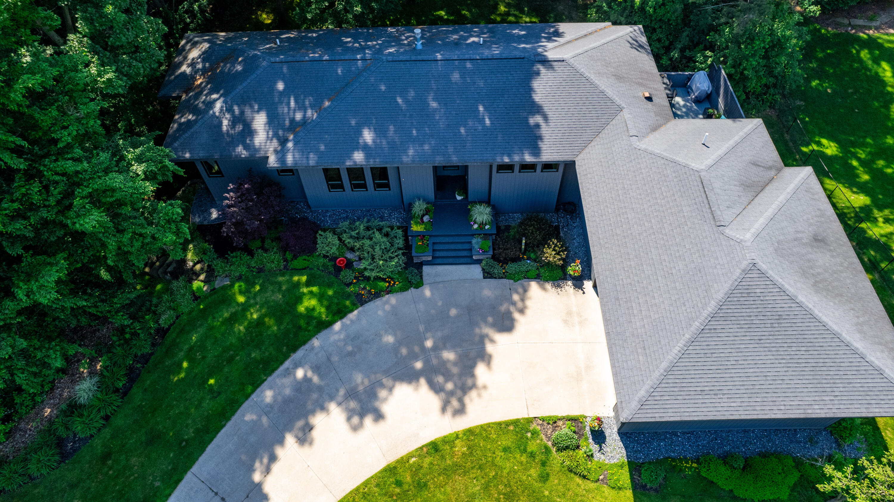 12737 Sanctuary Place Grand Haven MI 49417