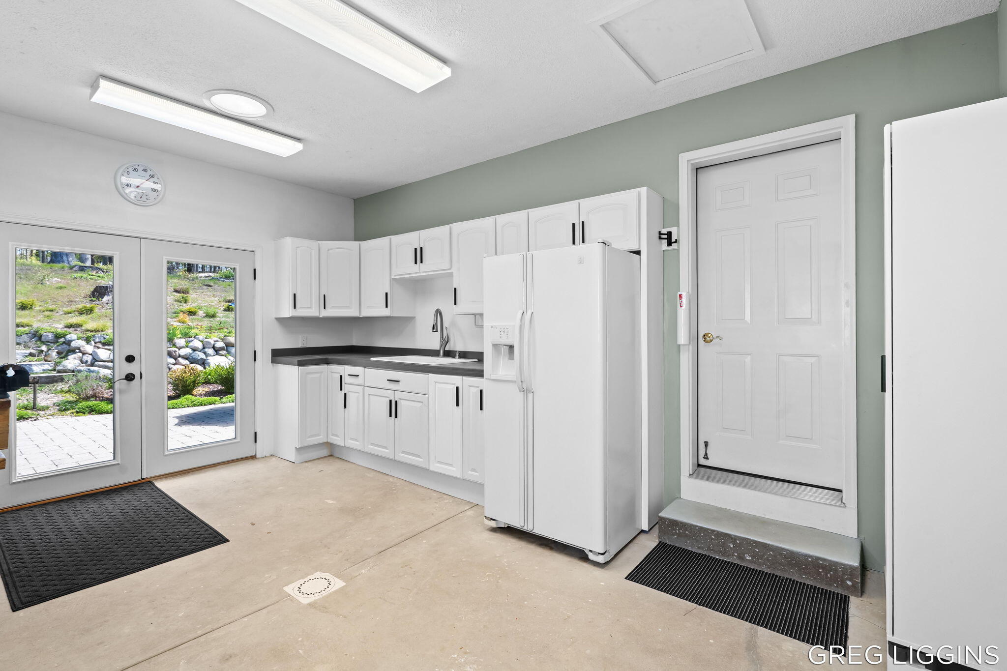 6920 Rex Drive NE Rockford MI 49341