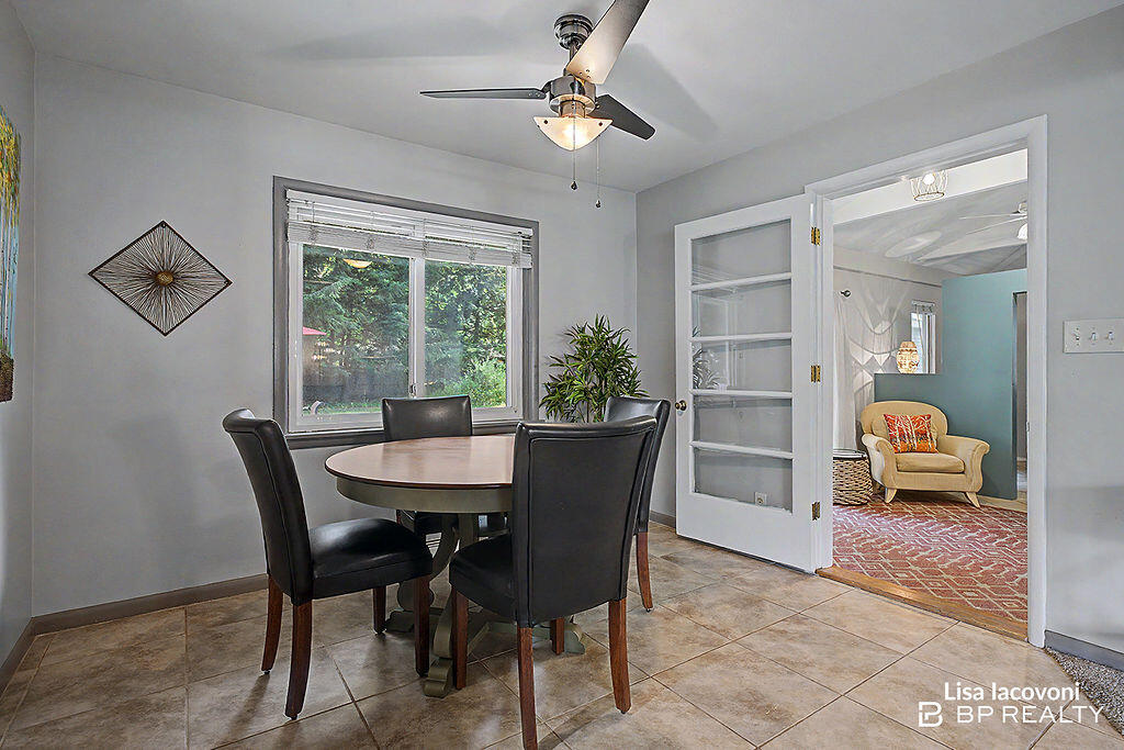 2211 Clover Drive NW Grand Rapids MI 49504