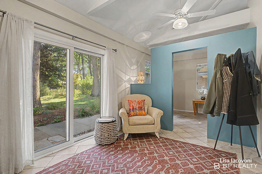 2211 Clover Drive NW Grand Rapids MI 49504