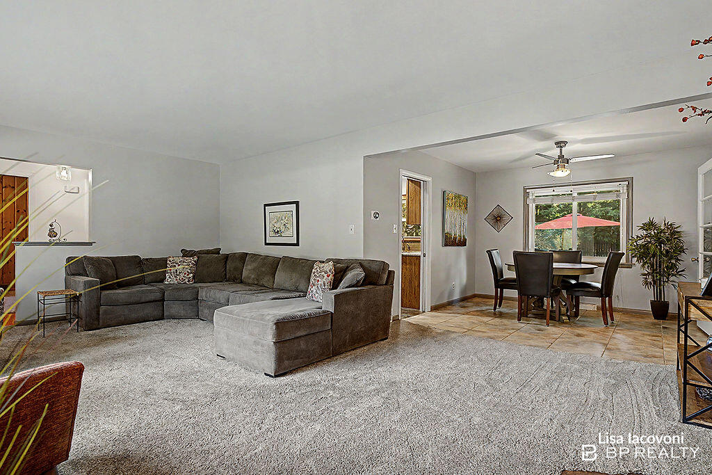 2211 Clover Drive NW Grand Rapids MI 49504