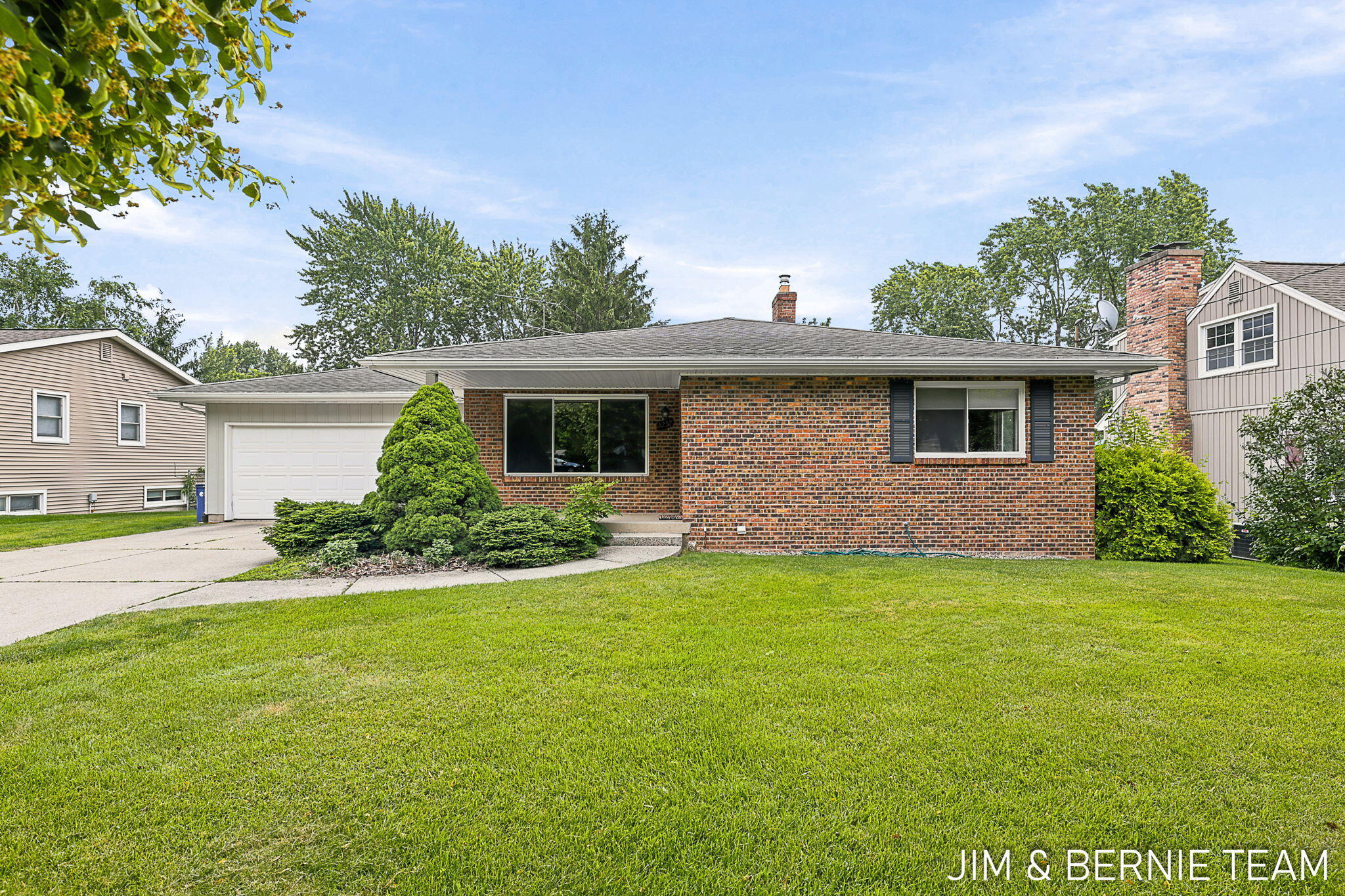 2238 Edgewood Avenue SE Grand Rapids MI 49546