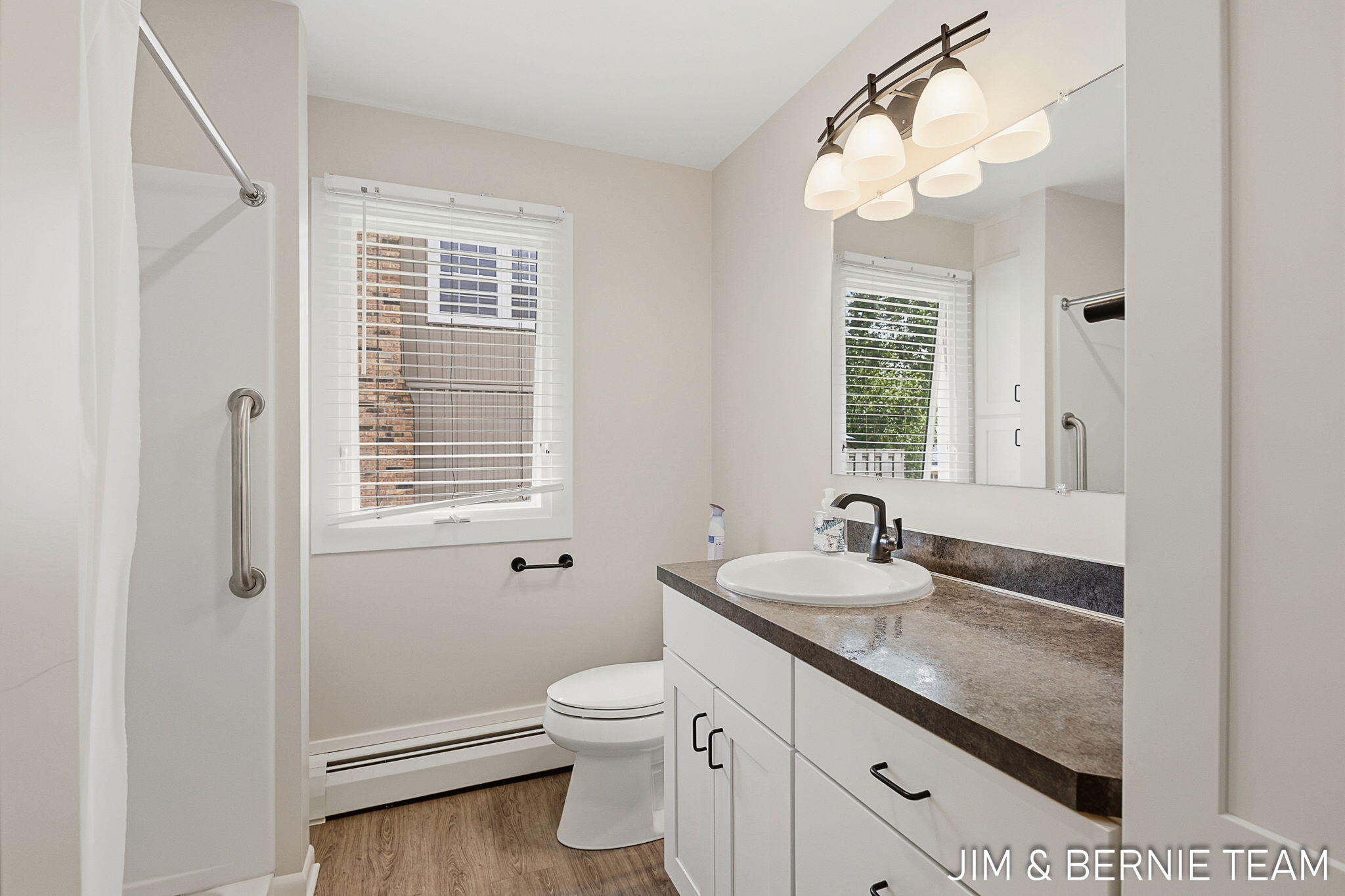 2238 Edgewood Avenue SE Grand Rapids MI 49546