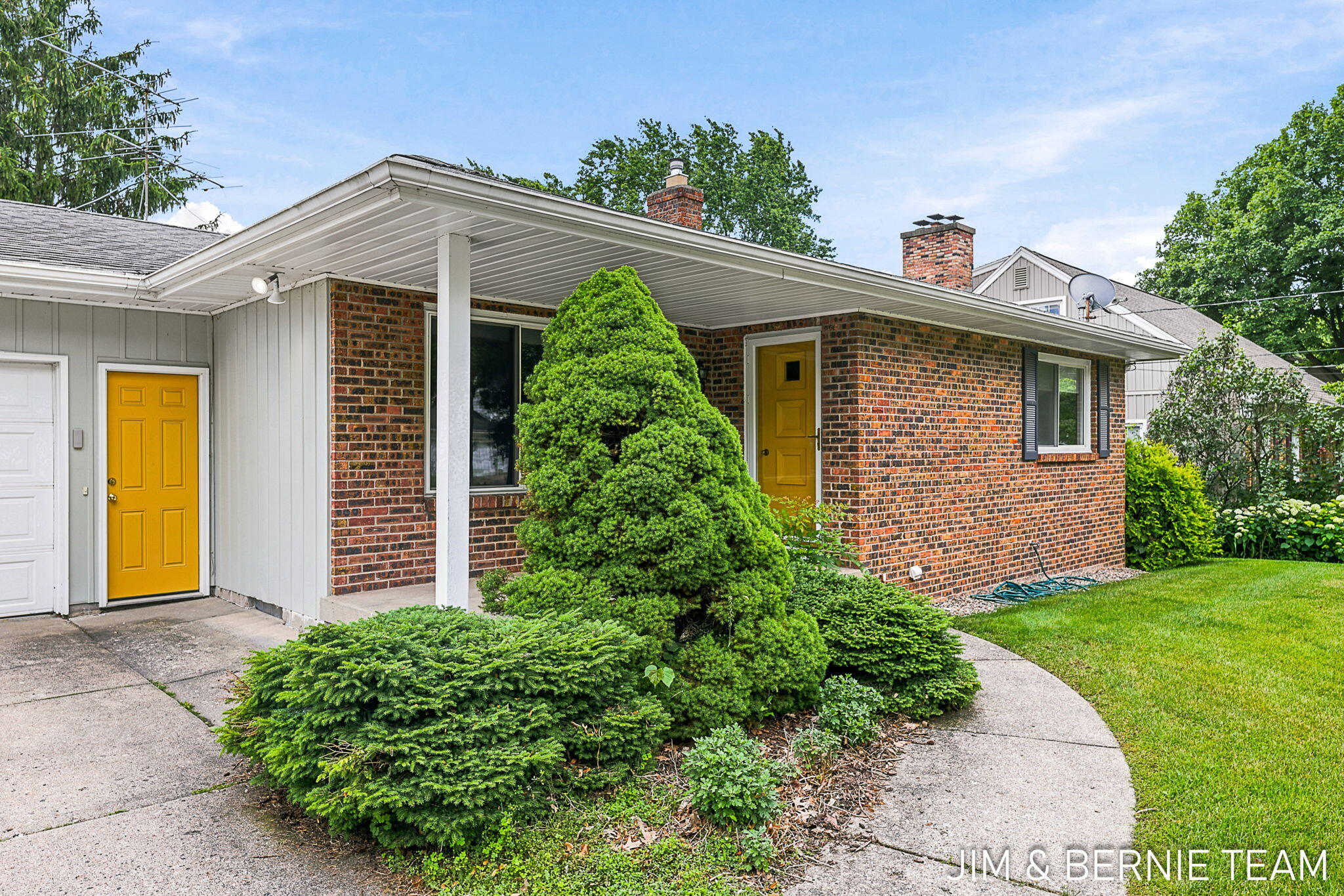 2238 Edgewood Avenue SE Grand Rapids MI 49546