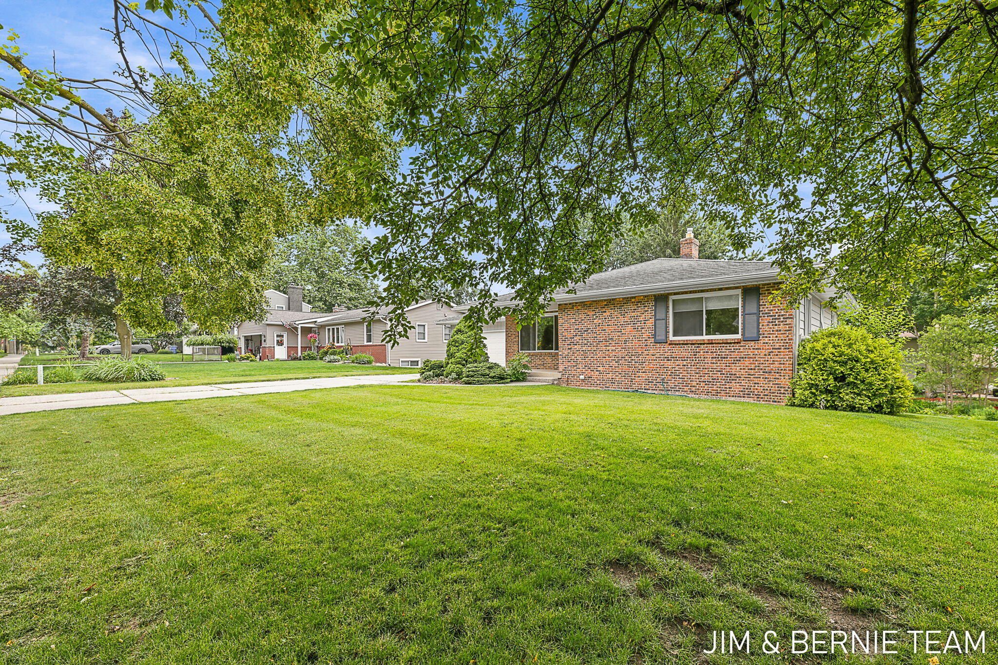 2238 Edgewood Avenue SE Grand Rapids MI 49546