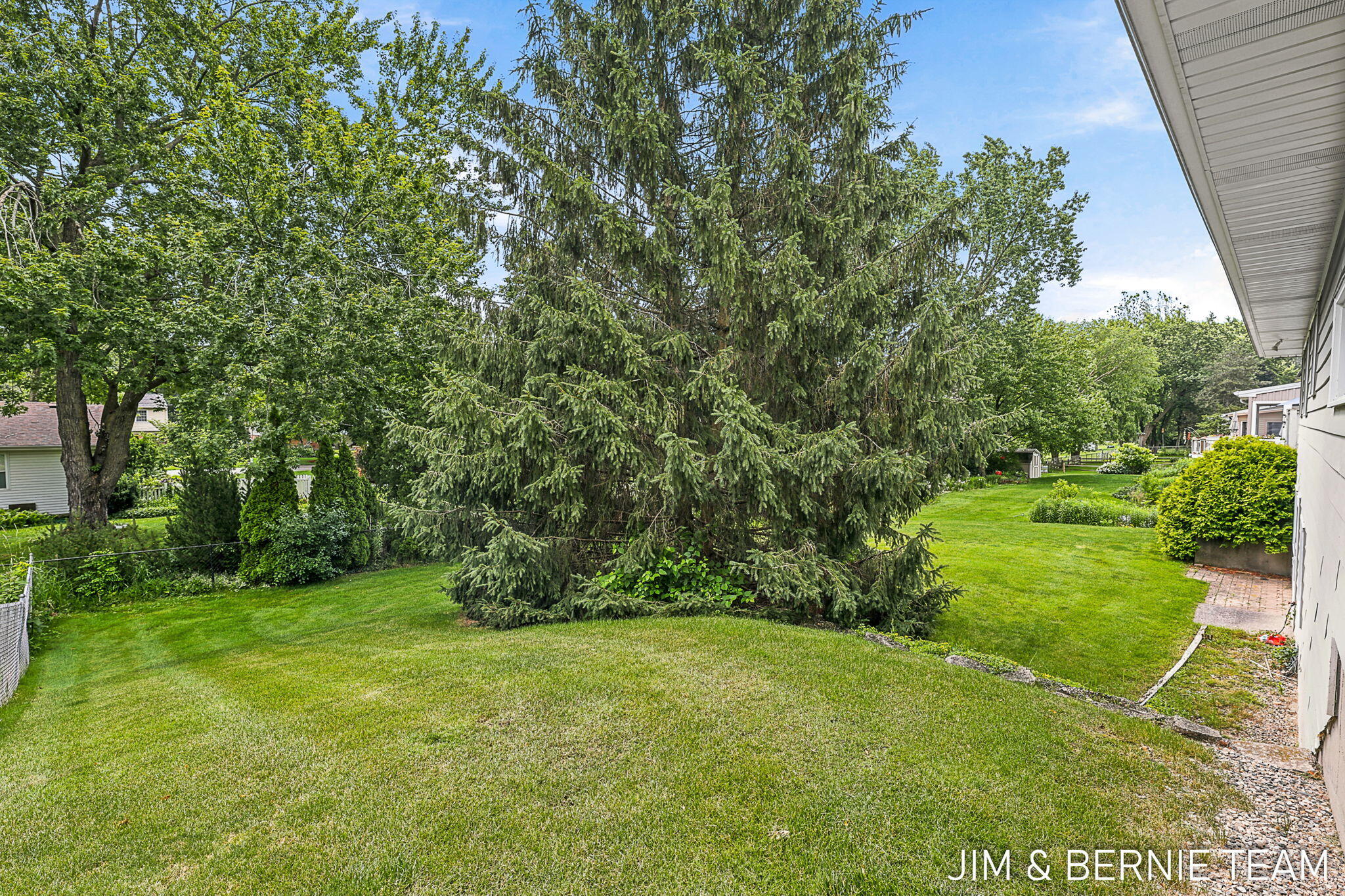 2238 Edgewood Avenue SE Grand Rapids MI 49546