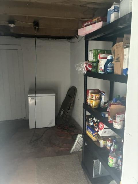 3325 Paris Avenue NE Grand Rapids MI 49525