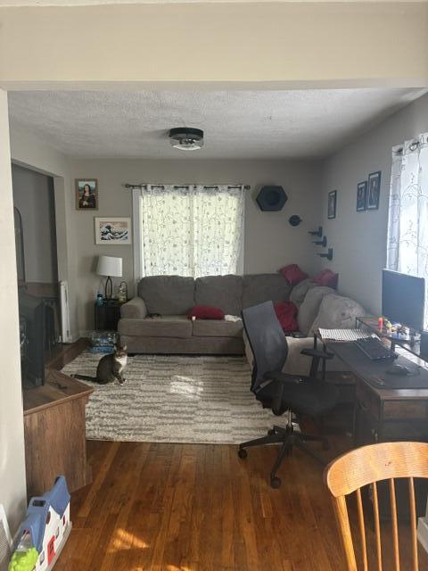 3325 Paris Avenue NE Grand Rapids MI 49525