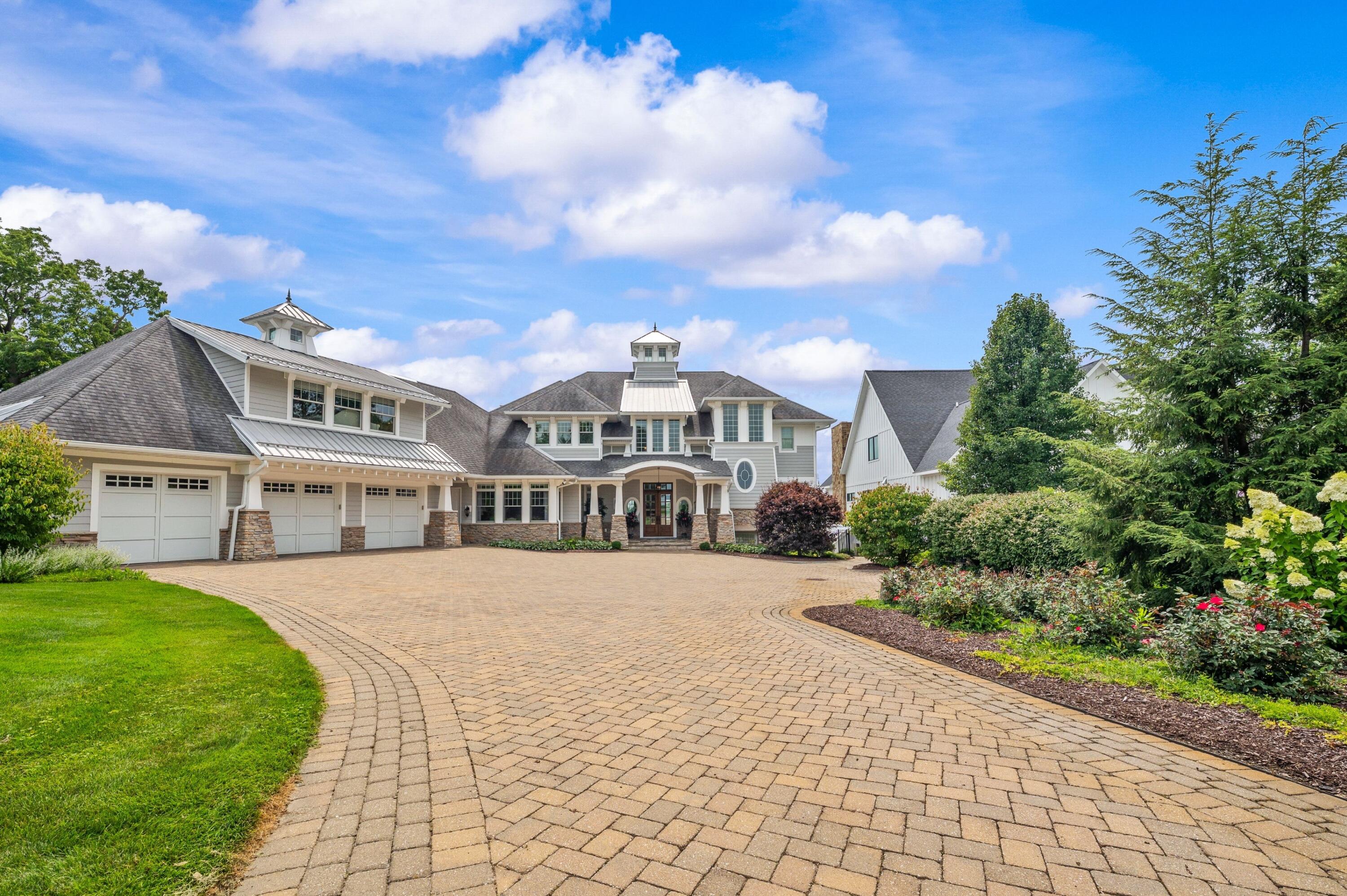 61320 Crooked Creek Road Cassopolis MI 49031