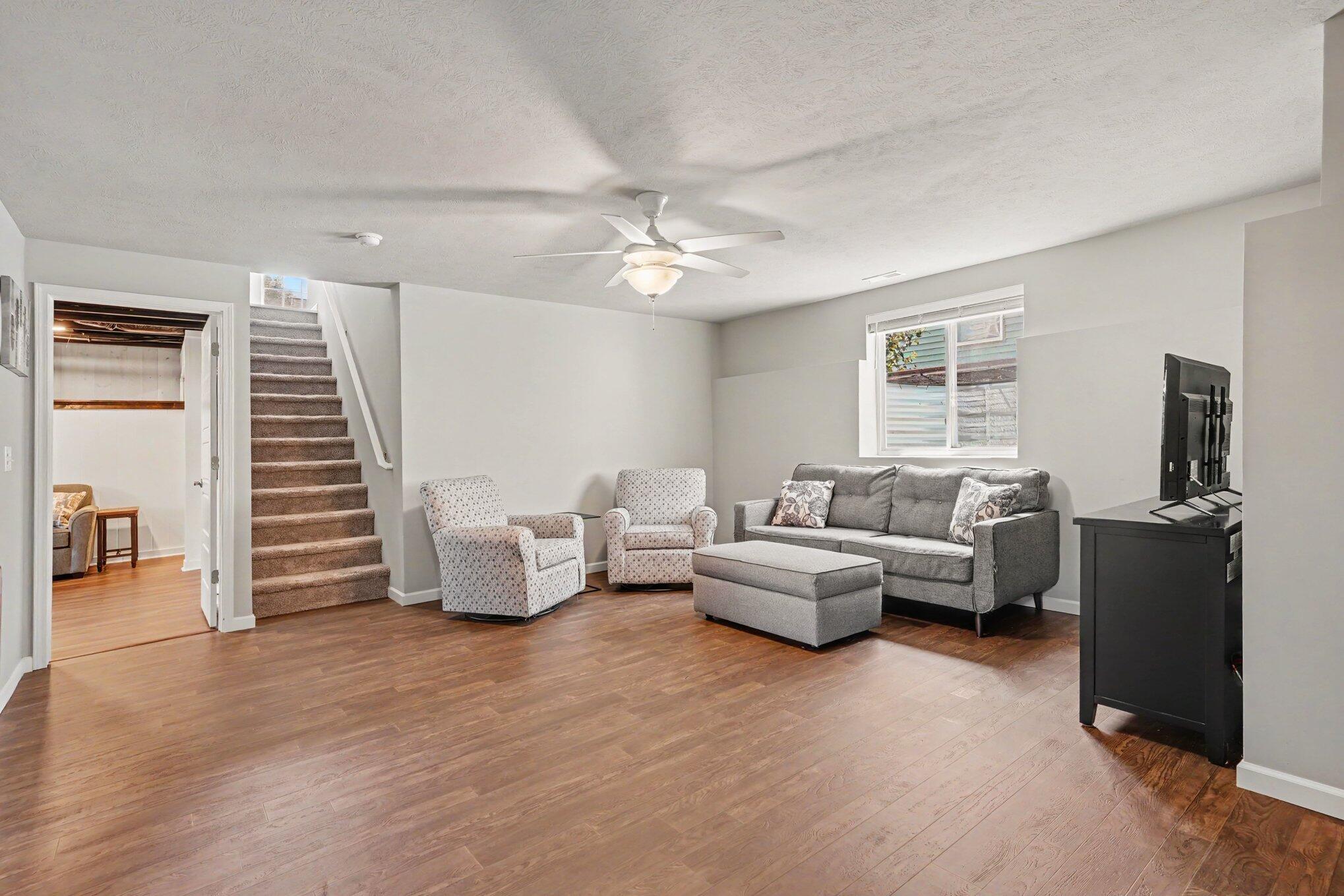 89 Brynwood Avenue Holland MI 49423