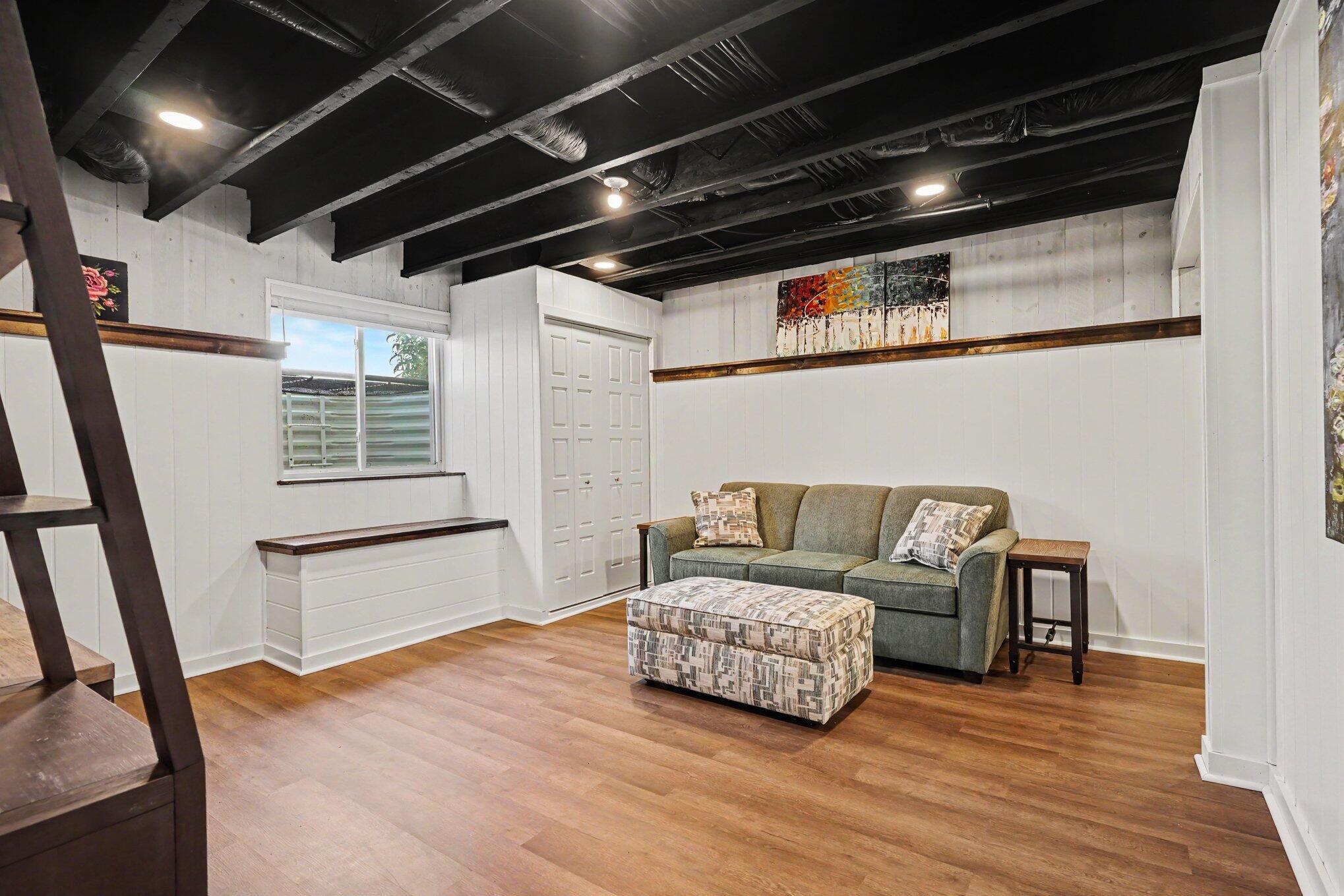 89 Brynwood Avenue Holland MI 49423
