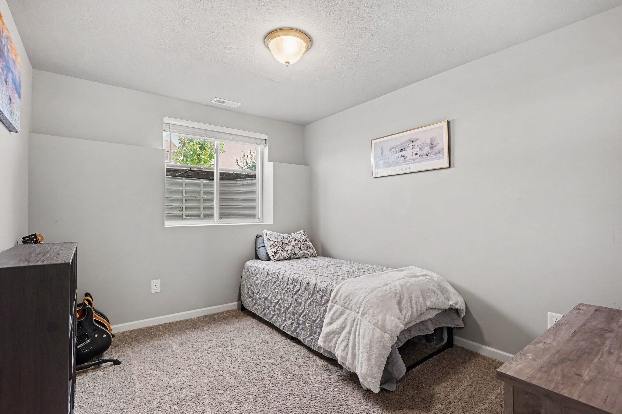 89 Brynwood Avenue Holland MI 49423