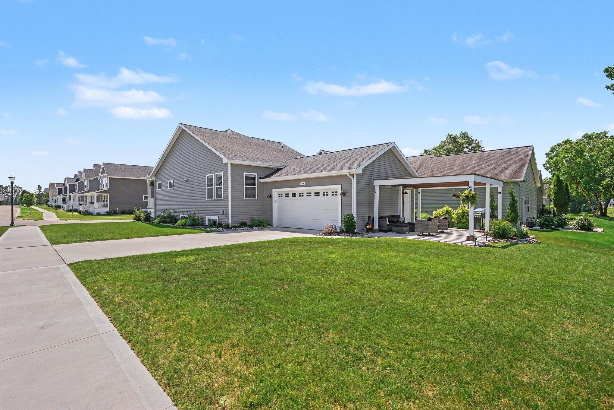 89 Brynwood Avenue Holland MI 49423
