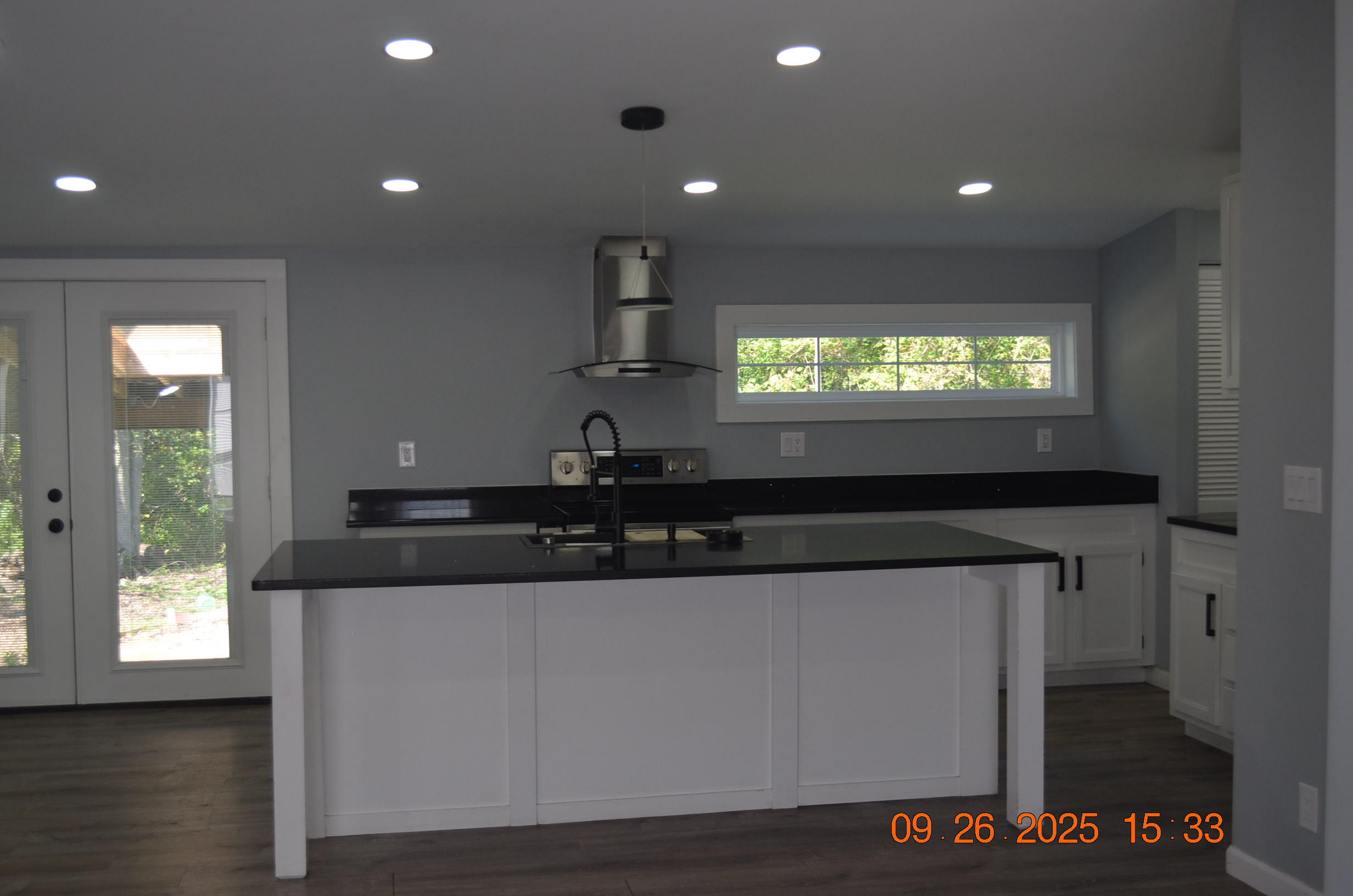 1287 Maner Road Benton Harbor MI 49022