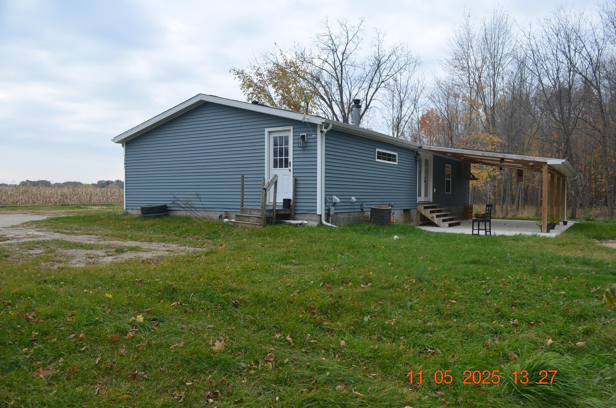 1287 Maner Road Benton Harbor MI 49022