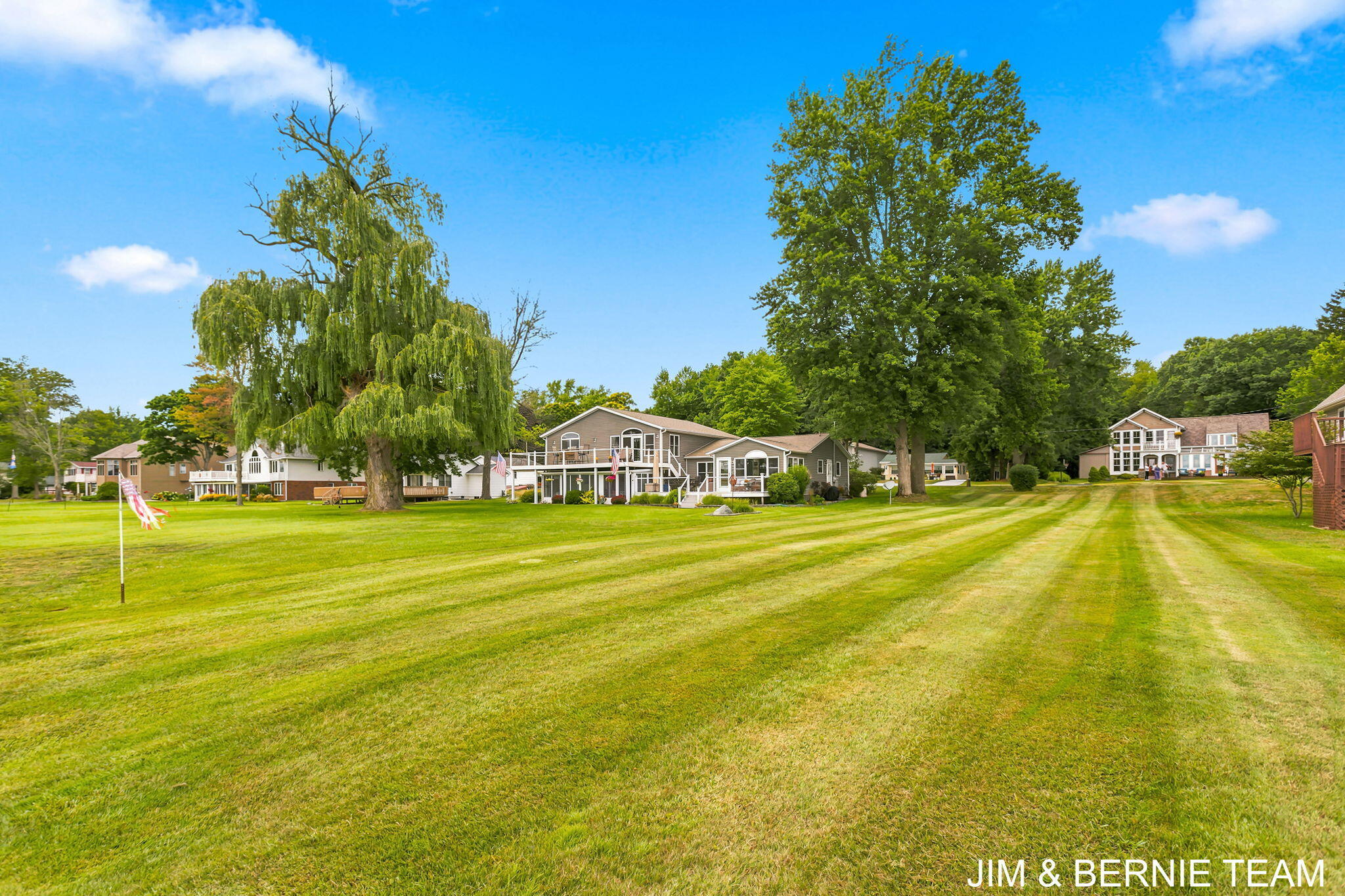3235 Lakeview Drive Allegan MI 49010