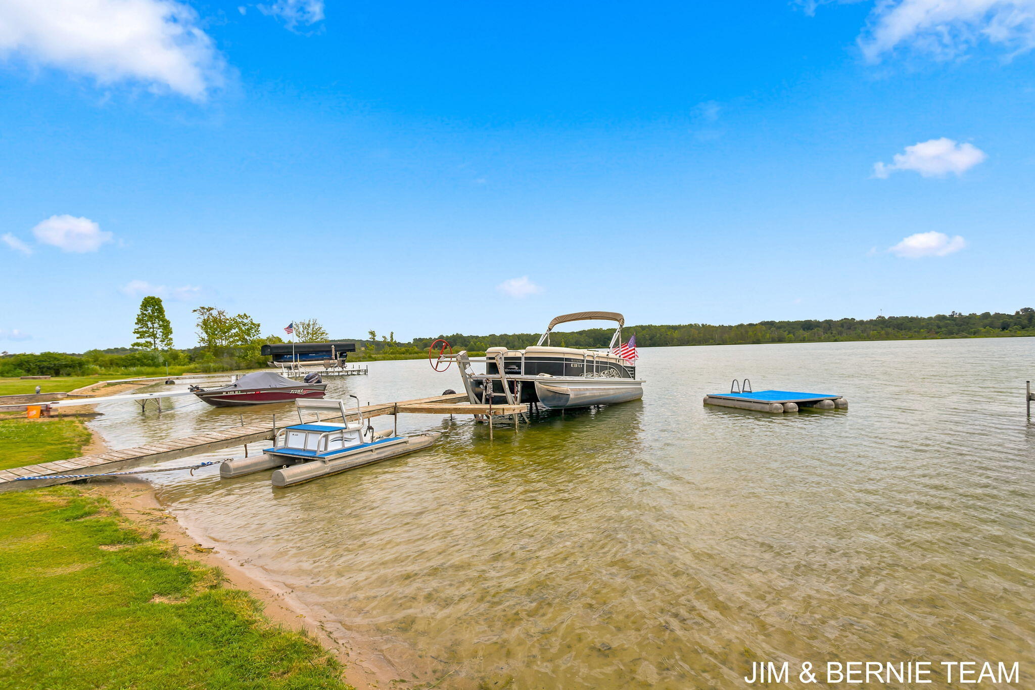 3235 Lakeview Drive Allegan MI 49010