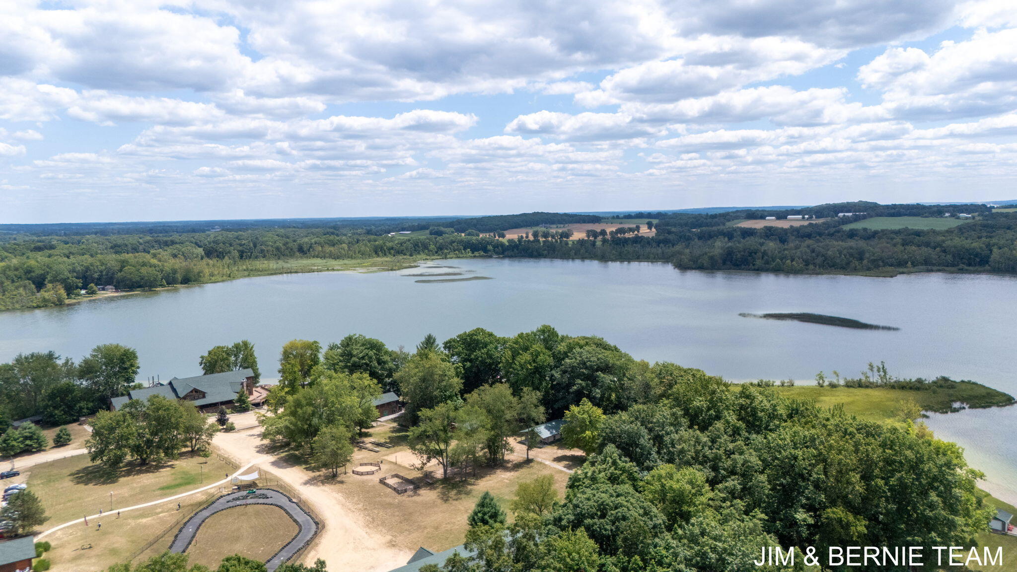 3235 Lakeview Drive Allegan MI 49010