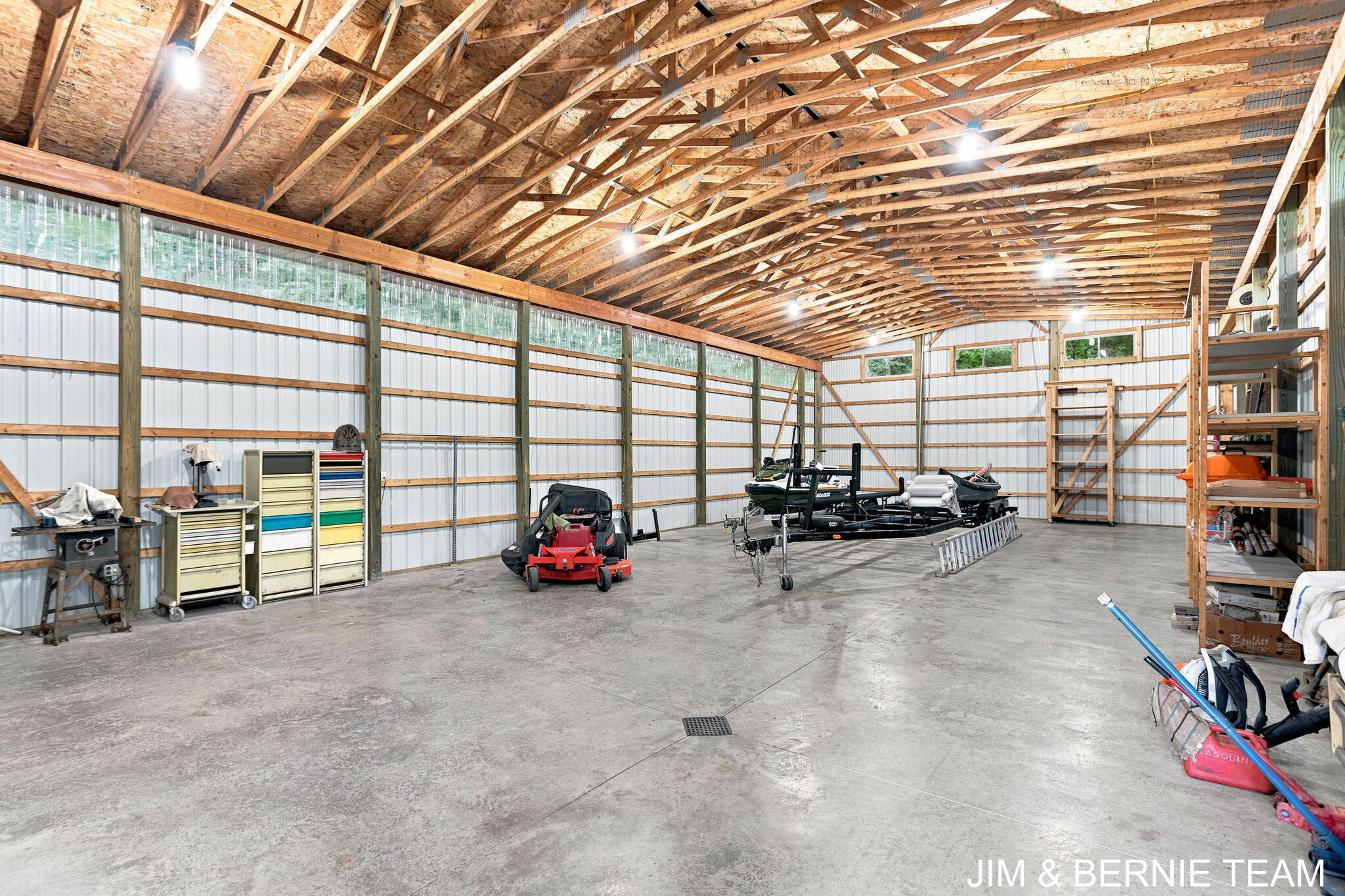 3235 Lakeview Drive Allegan MI 49010