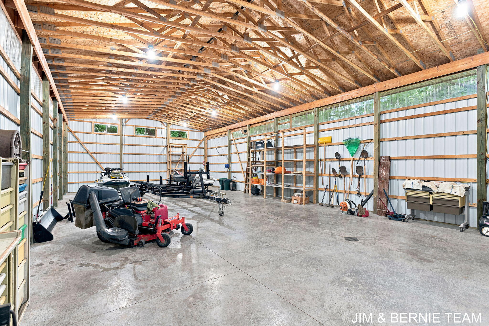 3235 Lakeview Drive Allegan MI 49010