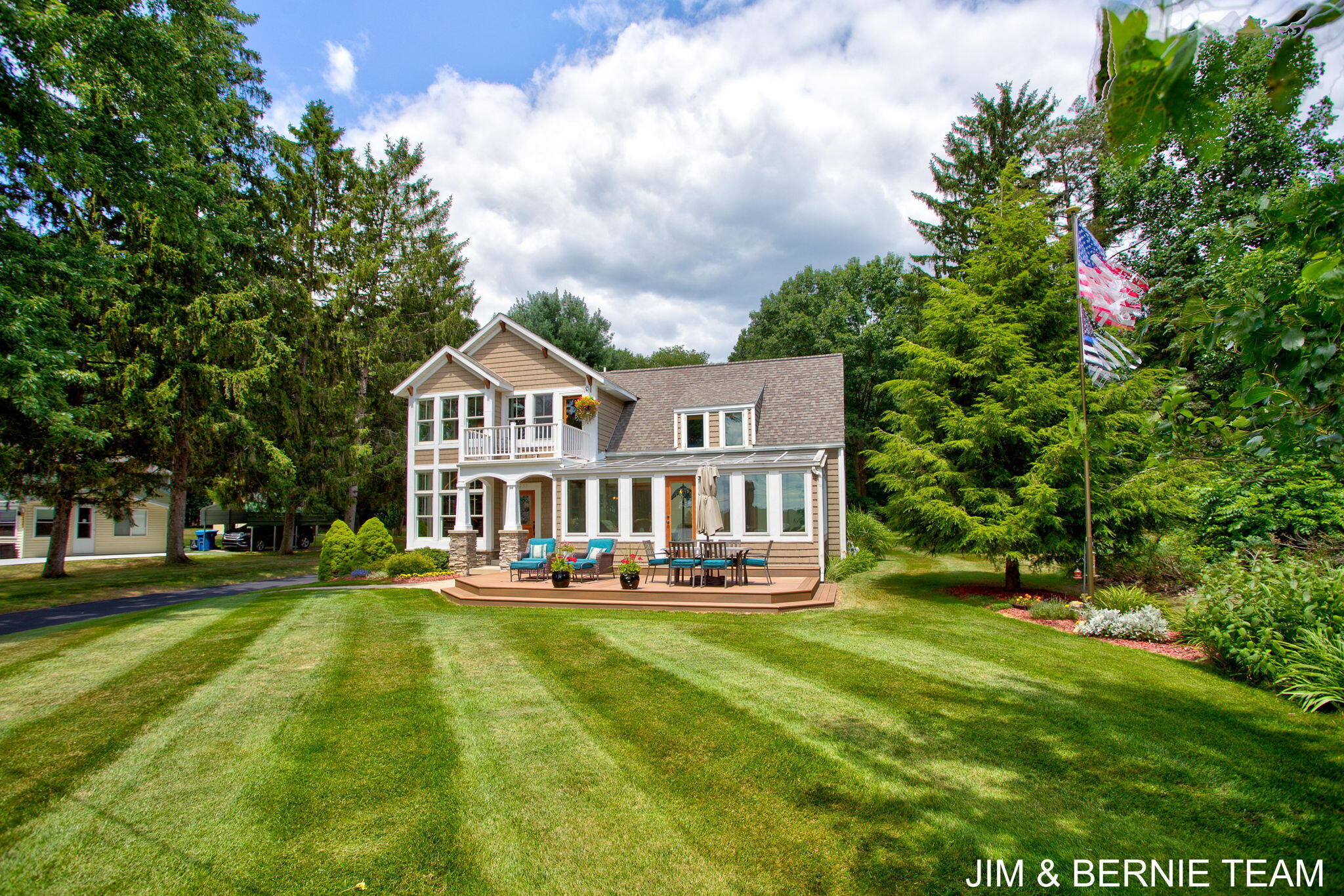 3235 Lakeview Drive Allegan MI 49010