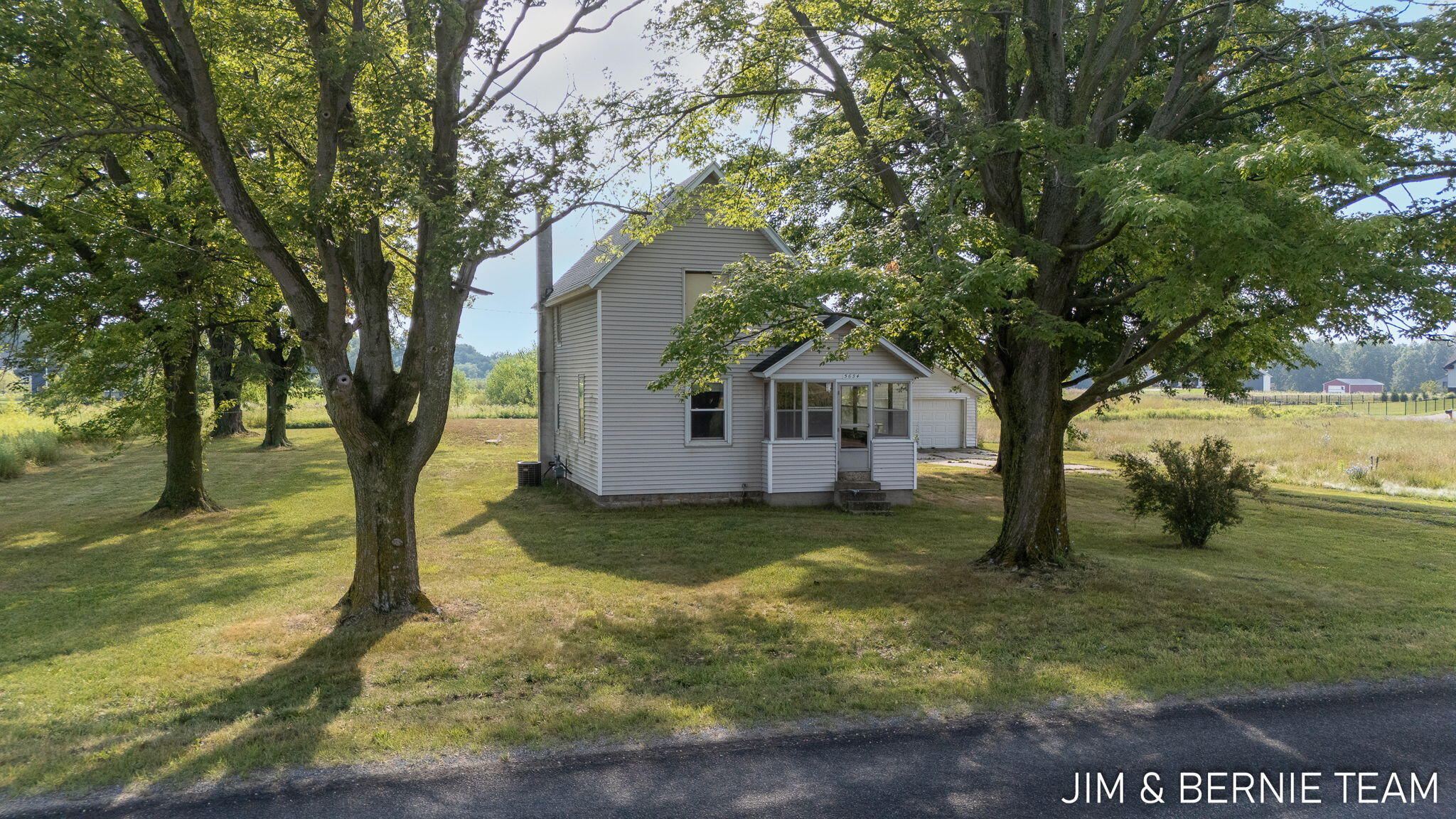 5634 88th Avenue Zeeland MI 49464