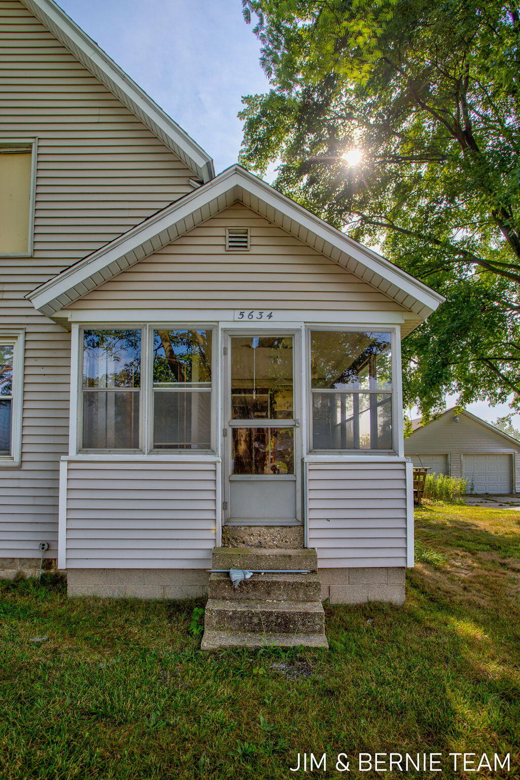 5634 88th Avenue Zeeland MI 49464