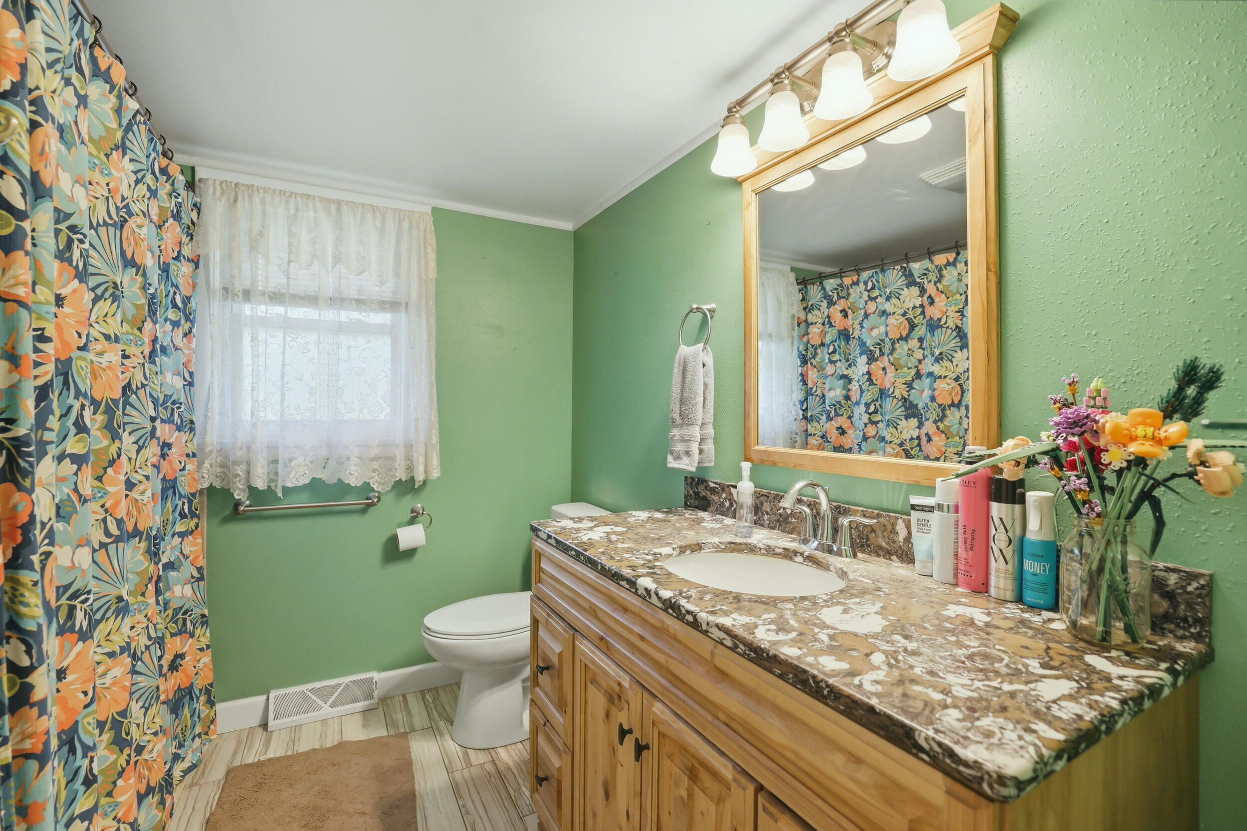 325 N 145th Avenue Holland MI 49424