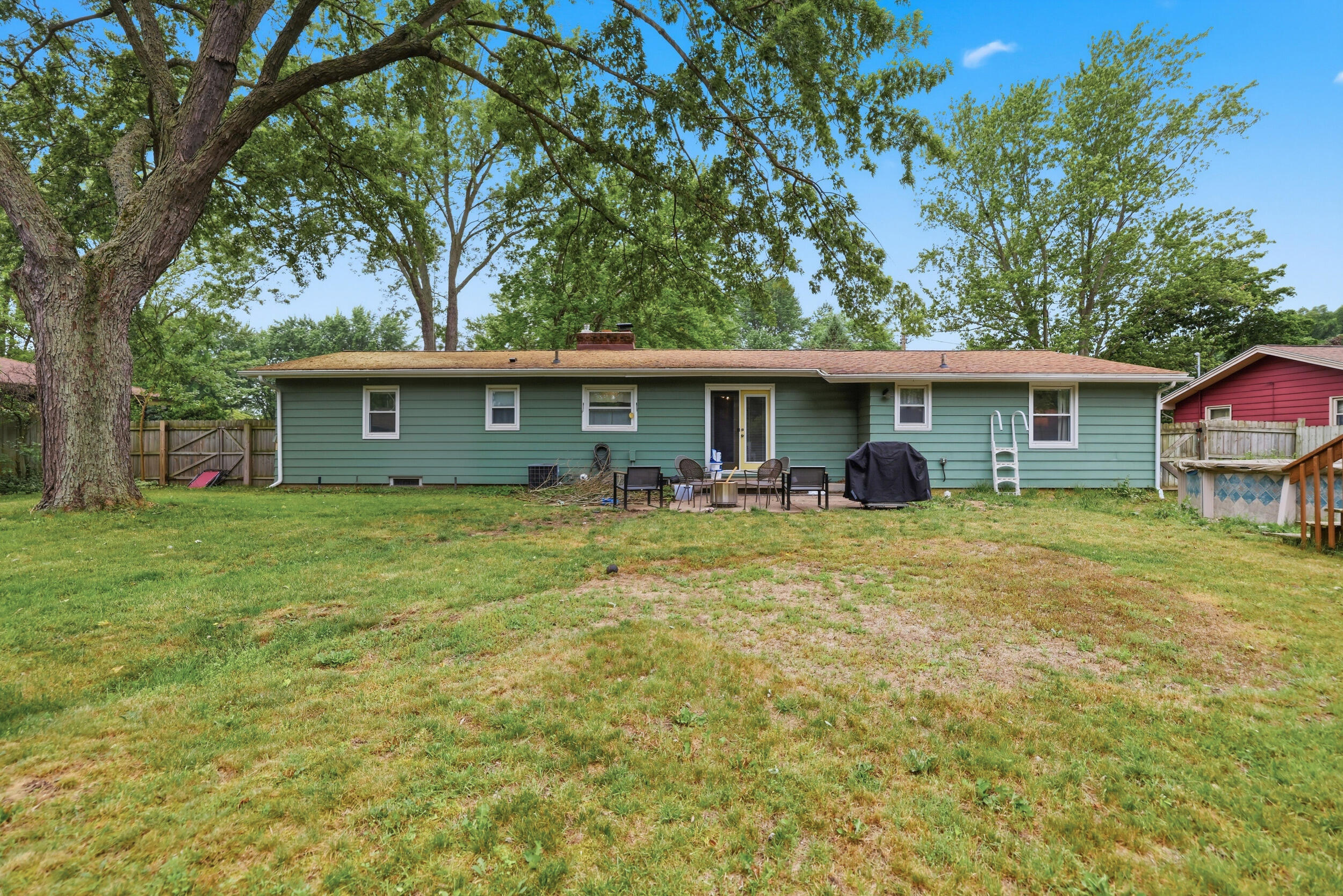 325 N 145th Avenue Holland MI 49424