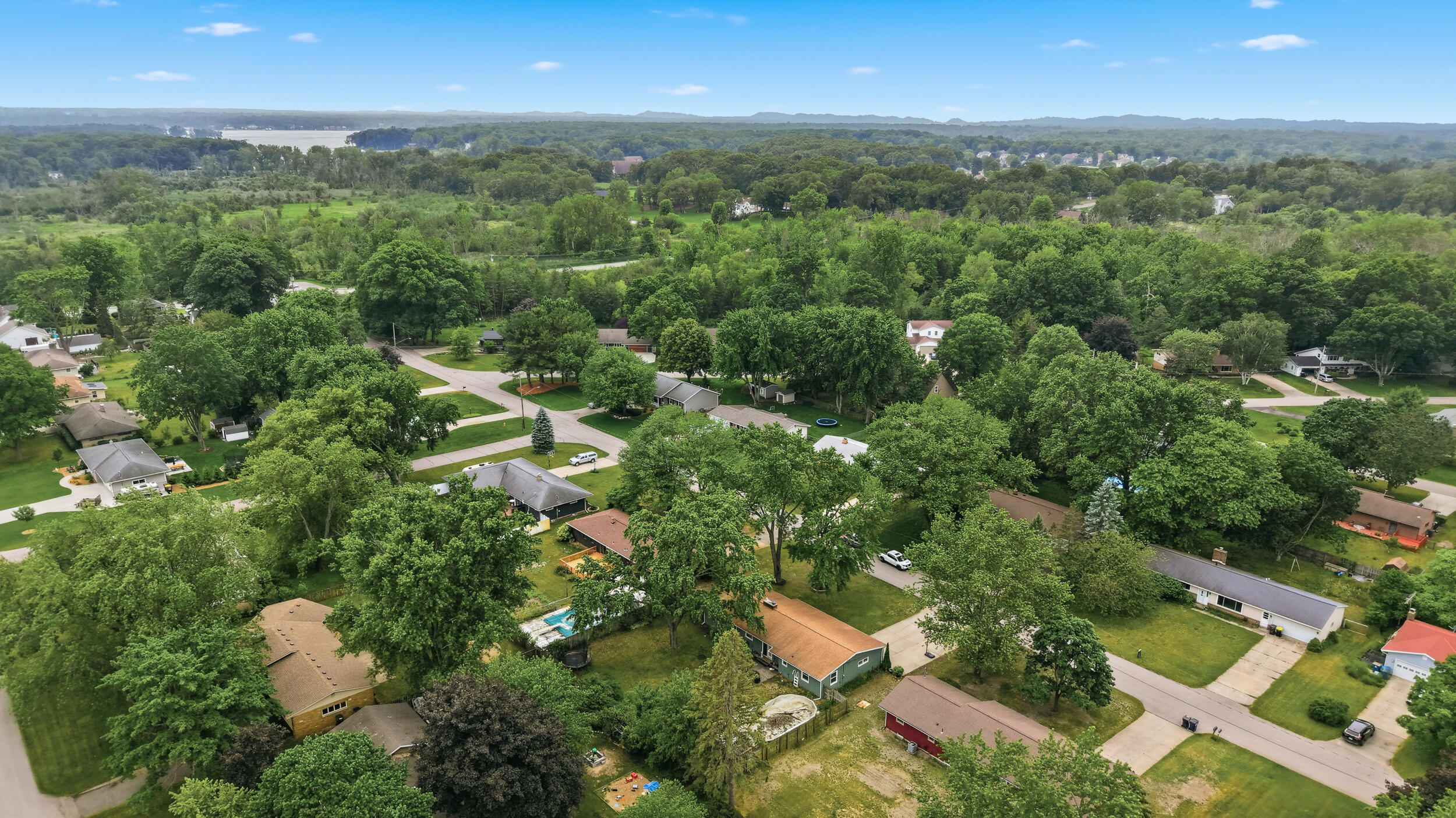 325 N 145th Avenue Holland MI 49424
