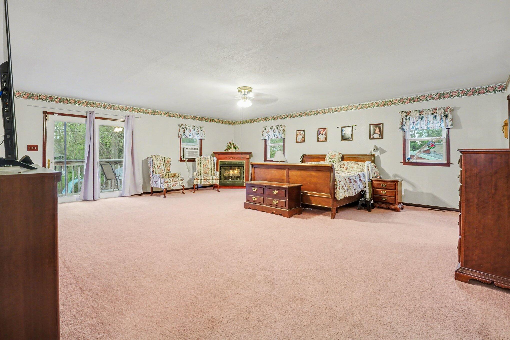 3426 Meadowcroft Avenue Kalamazoo MI 49004