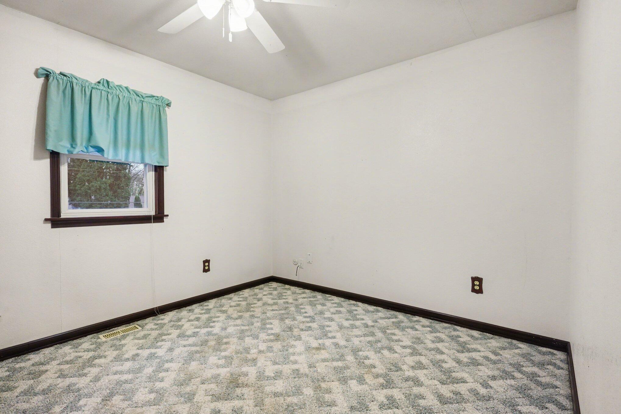 3426 Meadowcroft Avenue Kalamazoo MI 49004